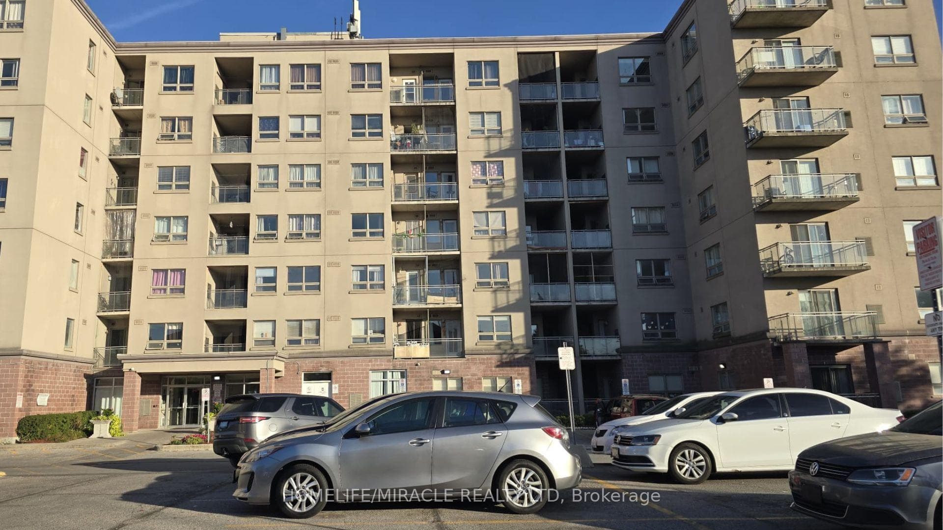 7405 Goreway Drive Unit 715, Mississauga, ON L4T 0A3 - Photo 1