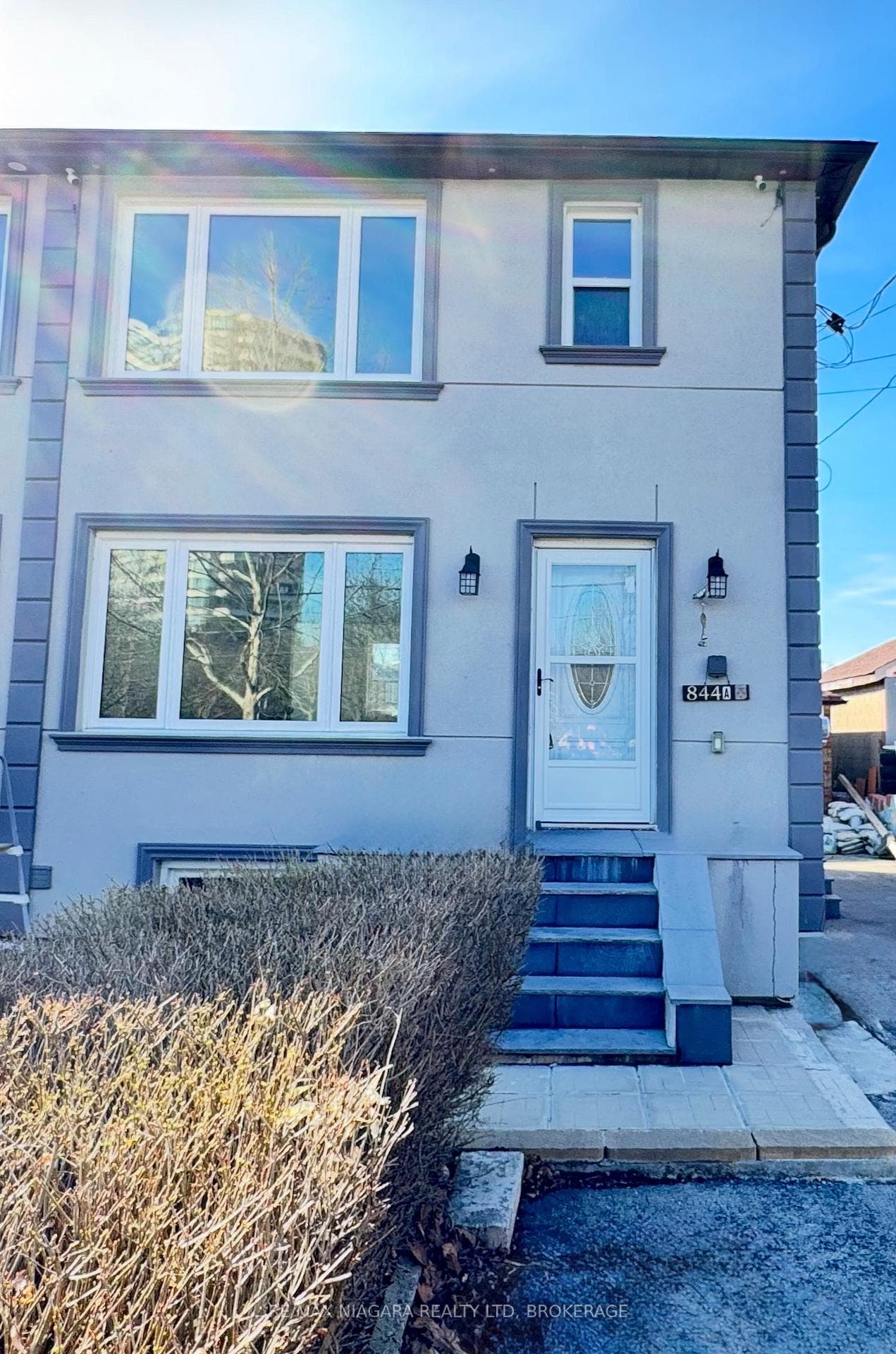 844A Danforth Road Unit Lower, Dorset Park / Kennedy Park, ON M1K 1H5 - Photo 1