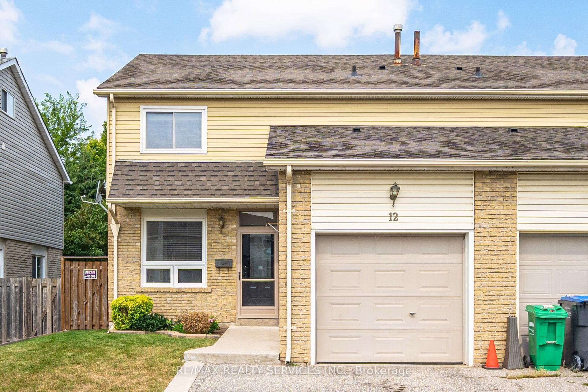 12 Sparklett Crescent, Brampton, ON L6Z 1M8 - Photo 1