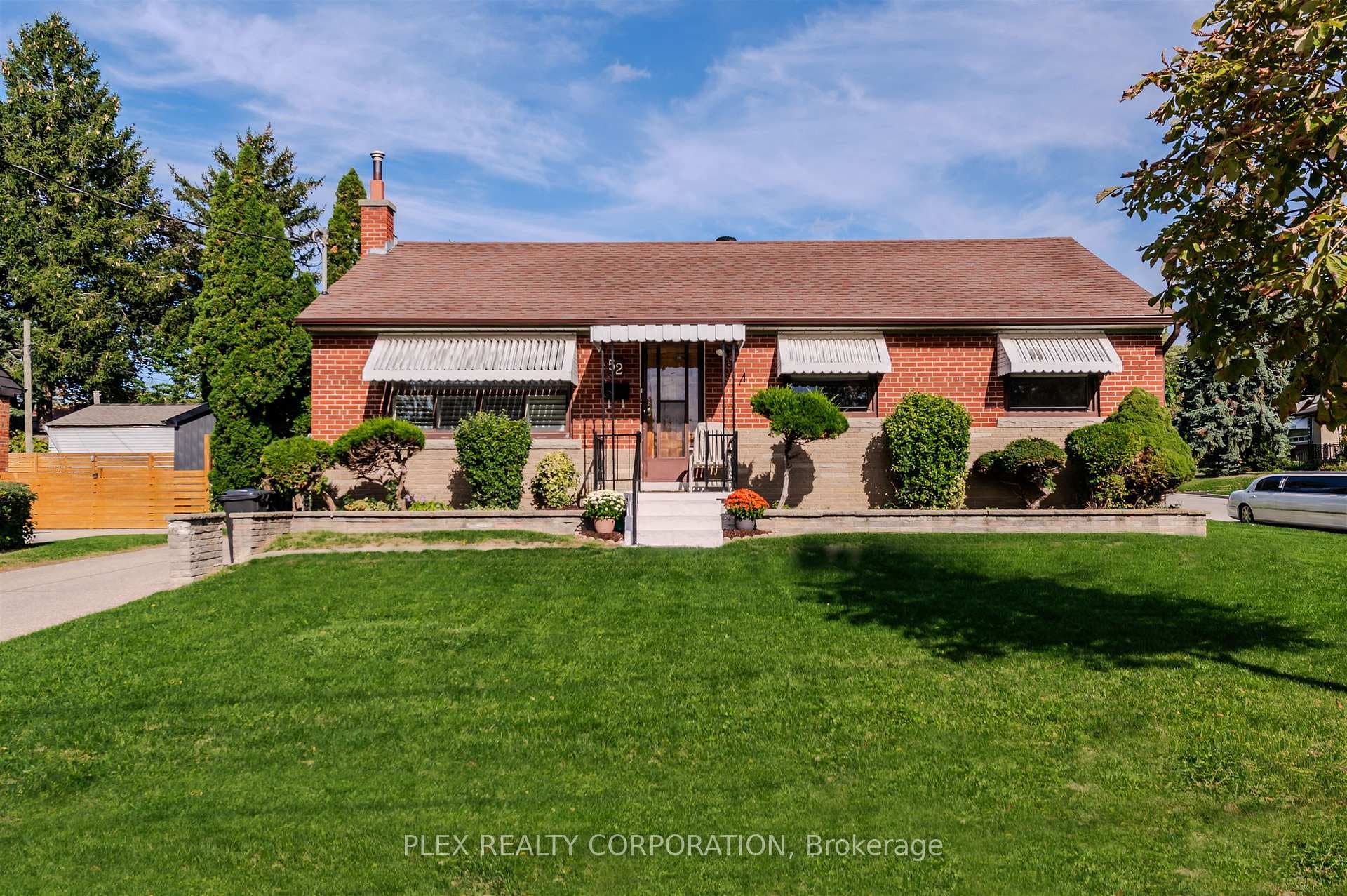 52 Merrian Road, Dorset Park / Kennedy Park, ON M1K 3M7 - Photo 1