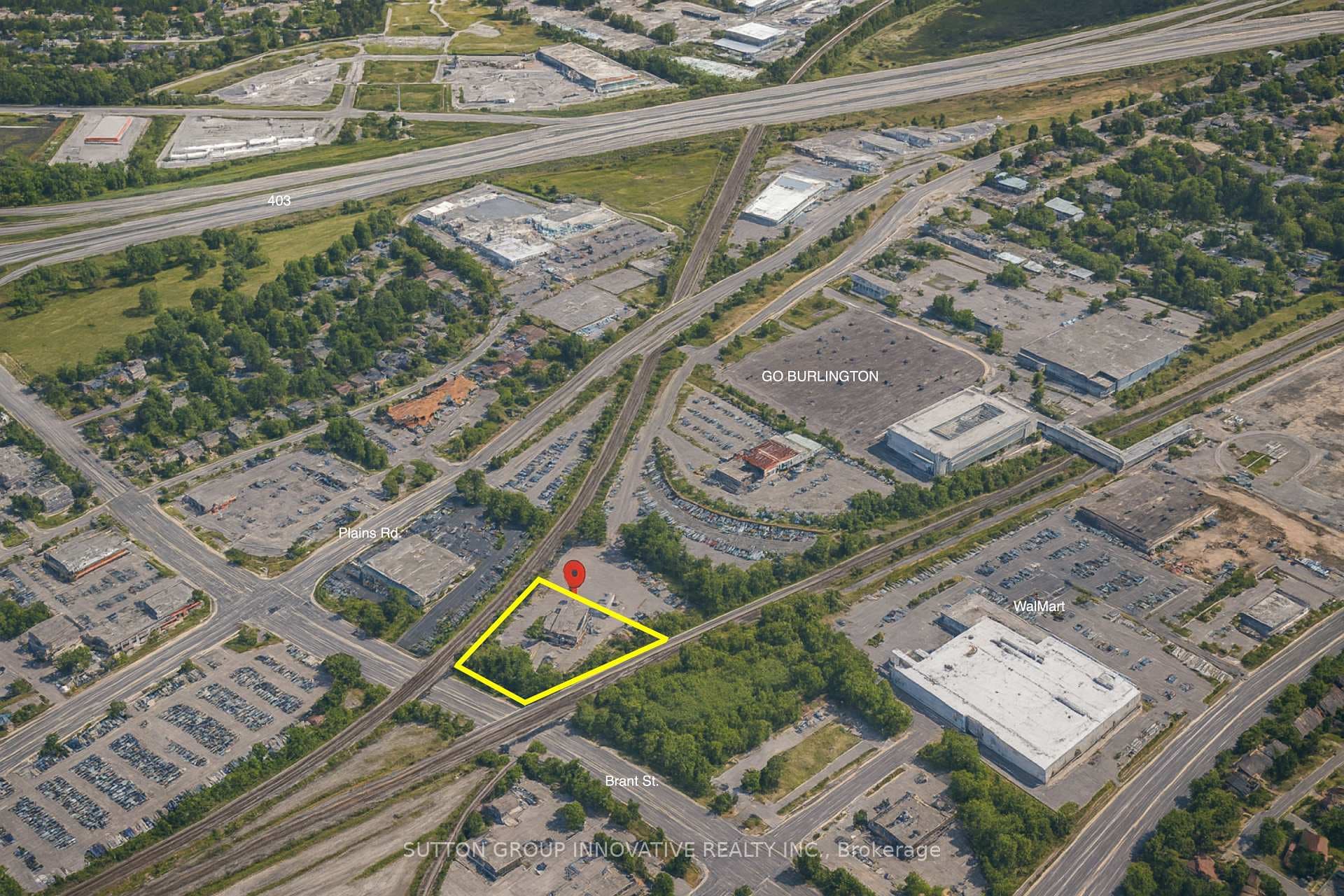 2070 Queensway Drive, Burlington, ON L7R 3T1 - Photo 1