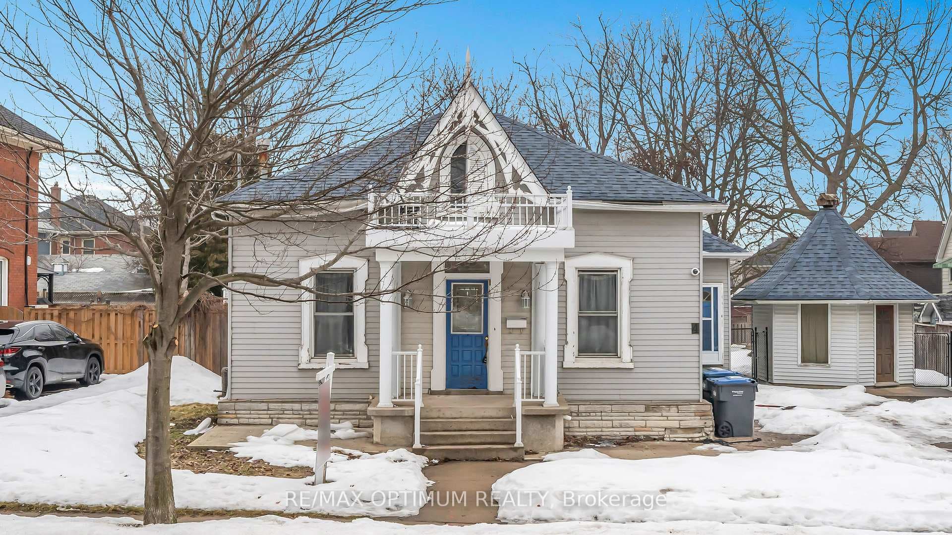 4 Denison Avenue, Brampton, ON L6X 1E6 - Photo 1