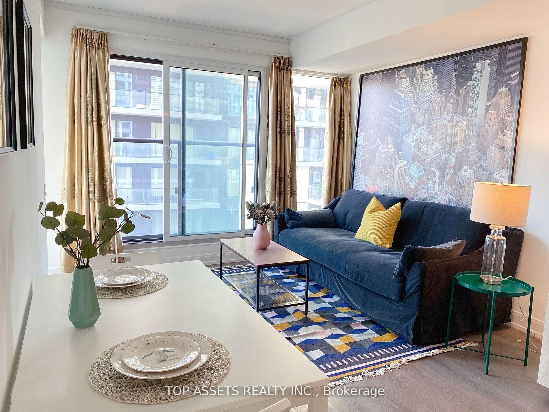 181 Dundas Street Unit 4111, Toronto C08
