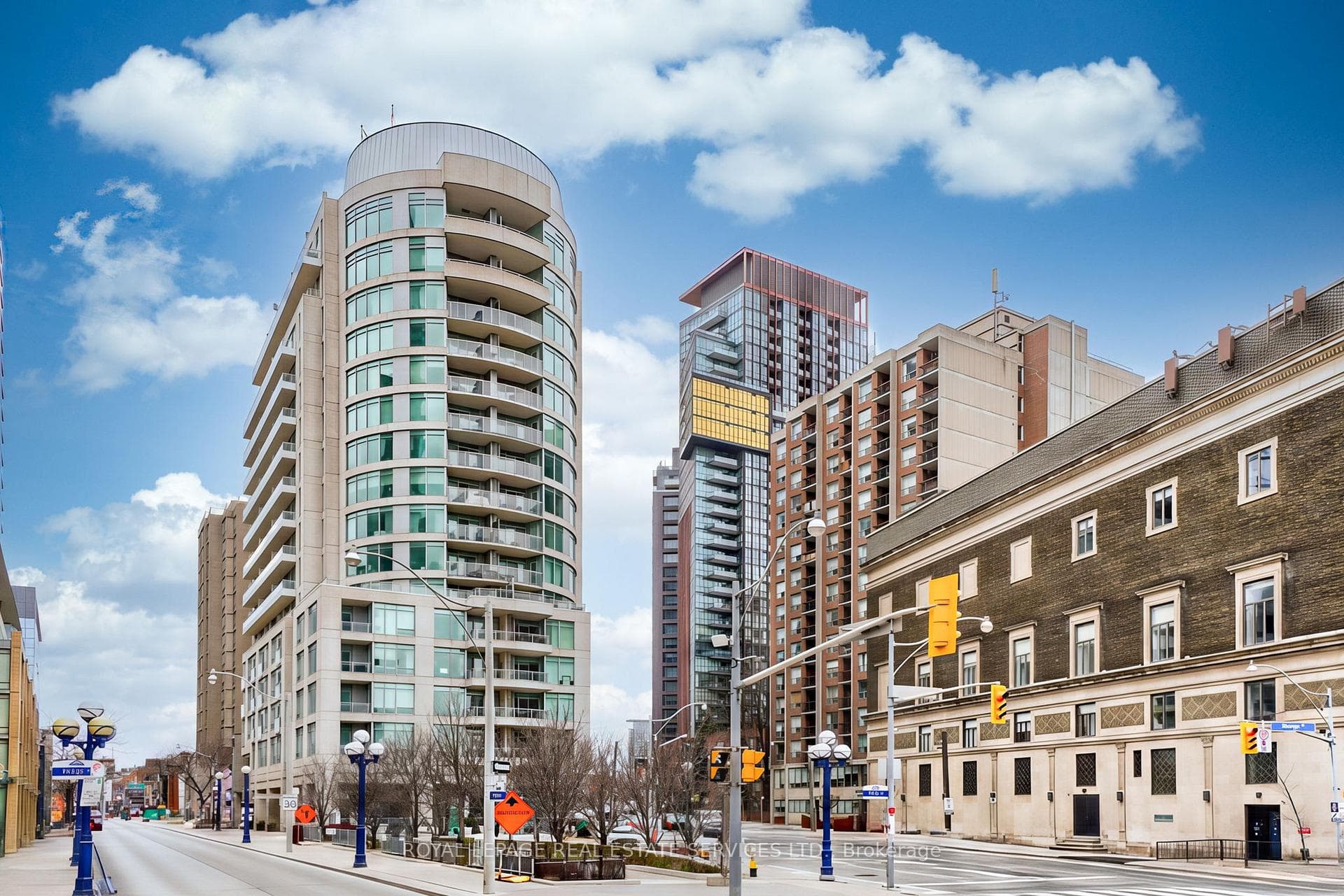 8 Scollard Street Unit PH105, Annex / Yorkville / Summerhill, ON M5R 1M2 - Photo 1