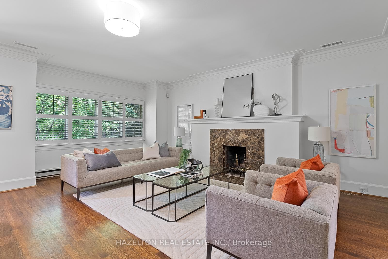 grand sized living and dining room