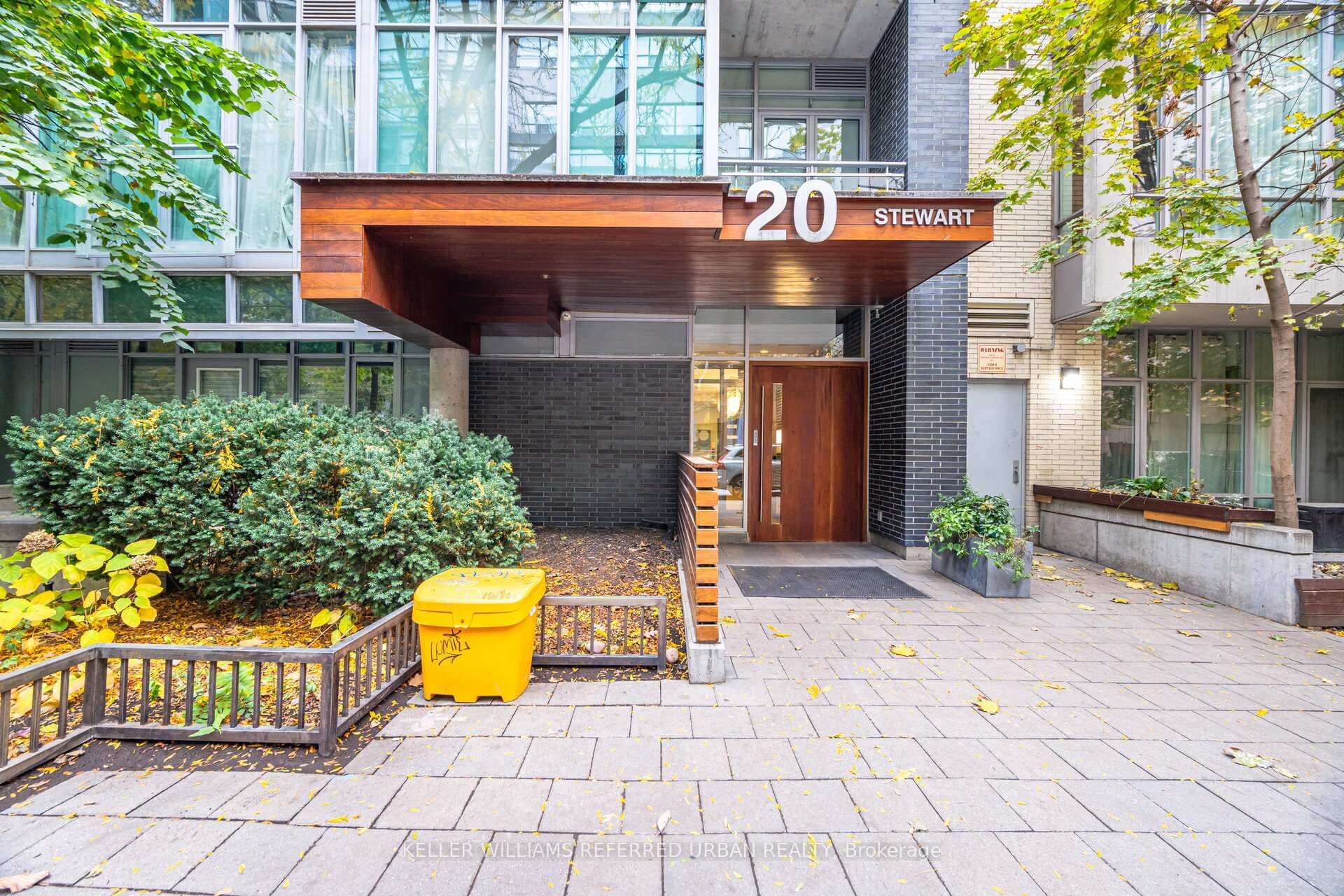 20 Stewart Street Unit 103, Downtown Toronto / Waterfront