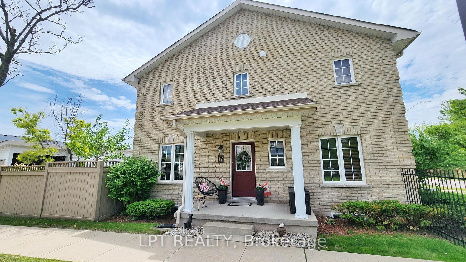 17 Silver Maple Crescent, Barrie