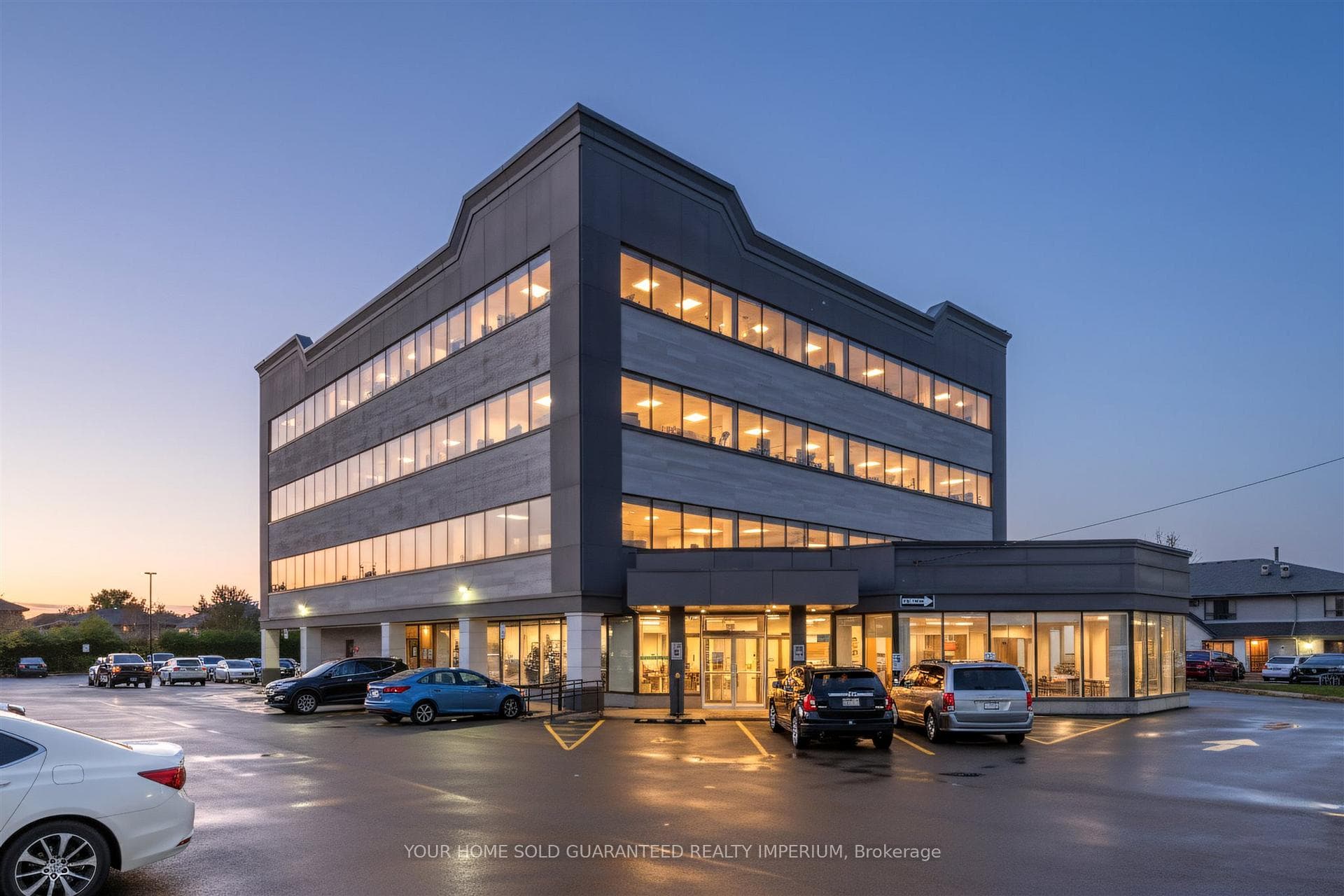 163 Centennial Parkway Unit #101, Hamilton, ON L8E 1H8 - Photo 1