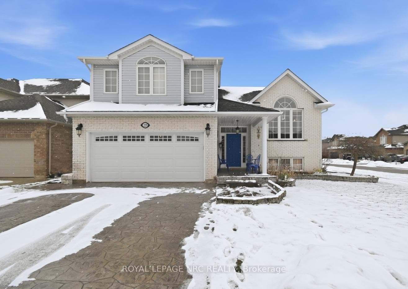 225 Colbeck Drive, Welland, ON L3C 7M3 - Photo 1