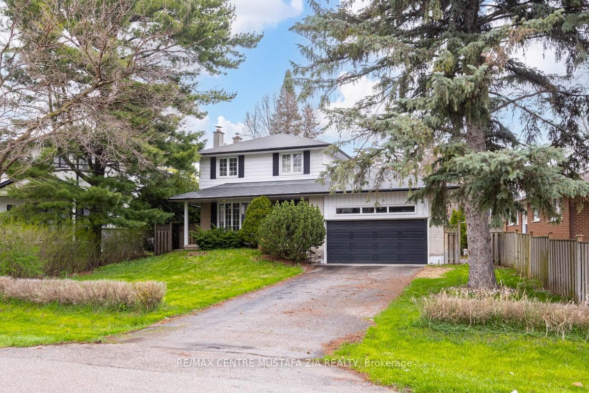 561 Wingrove Crescent, Oakville
