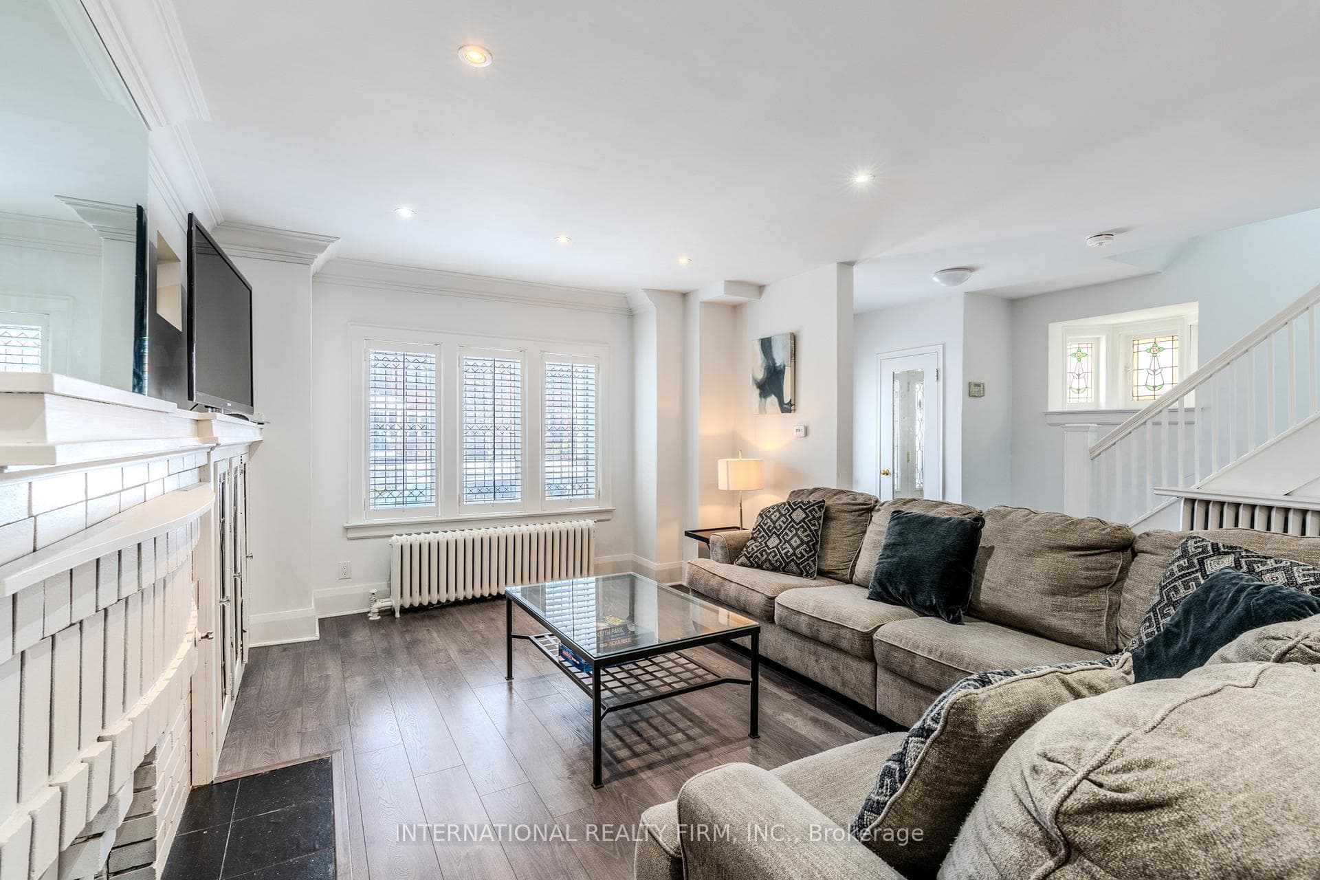47 Maxwell Avenue Unit MainSecondFloors, Forest Hill / Deer Park, ON M5P 2B4 - Photo 1