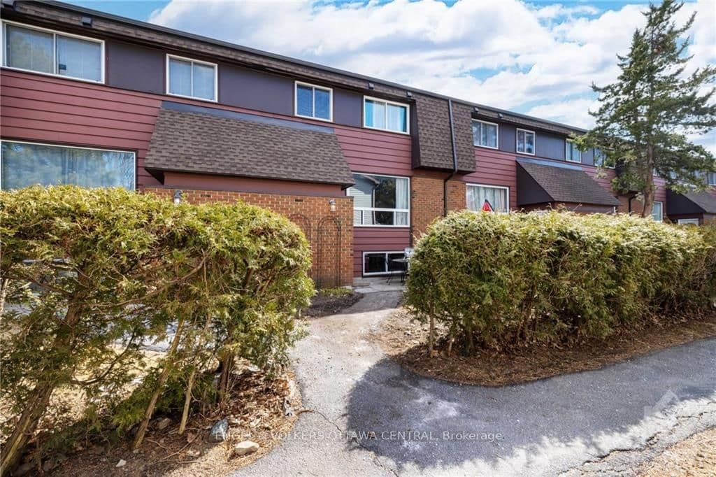 7 BANNER Road Unit H, South of Baseline to Knoxdale, ON K2H 8T3 - Photo 1