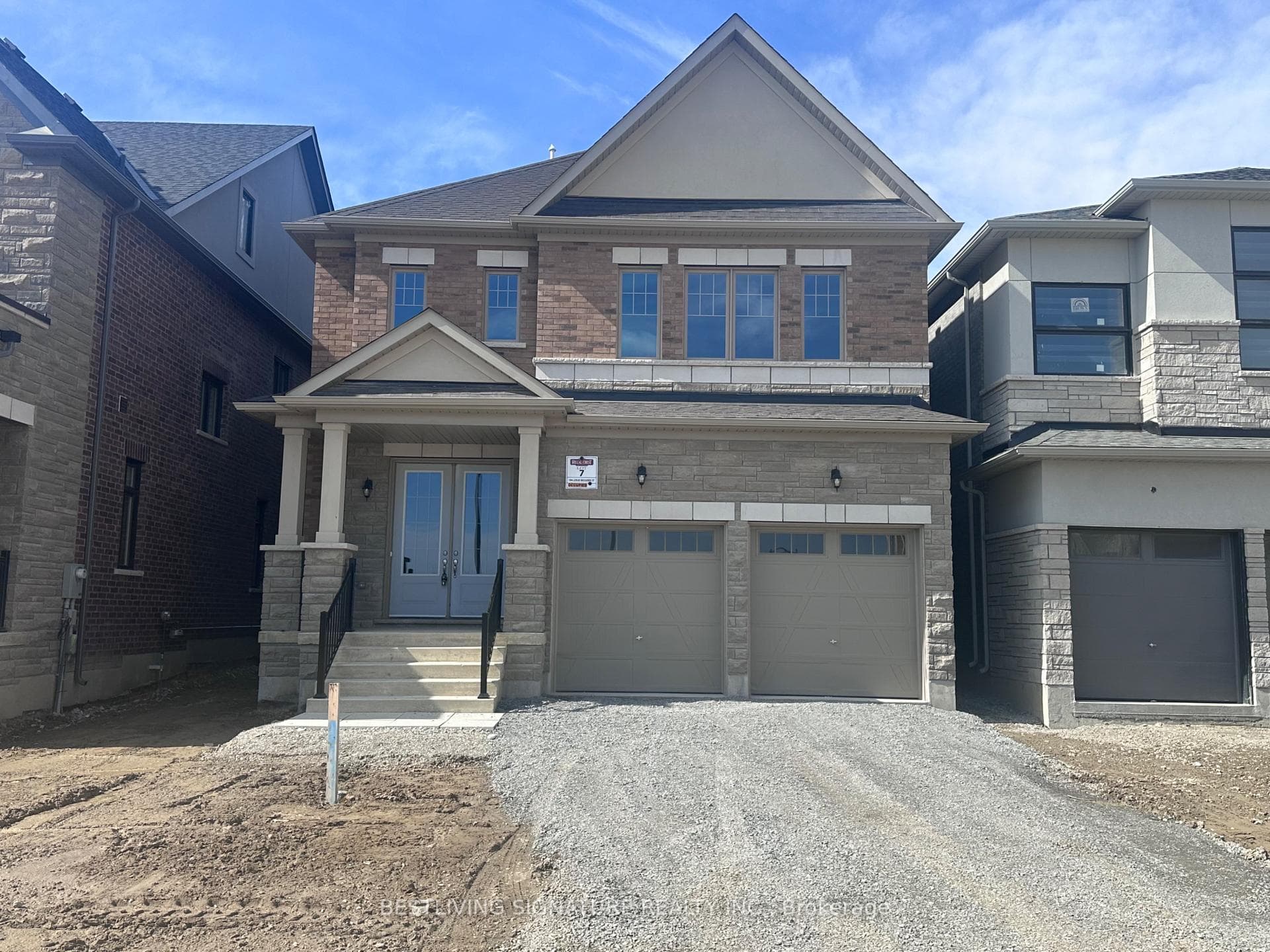 184 Leslie Richards Street, Markham, ON L6C 3N3 - Photo 1