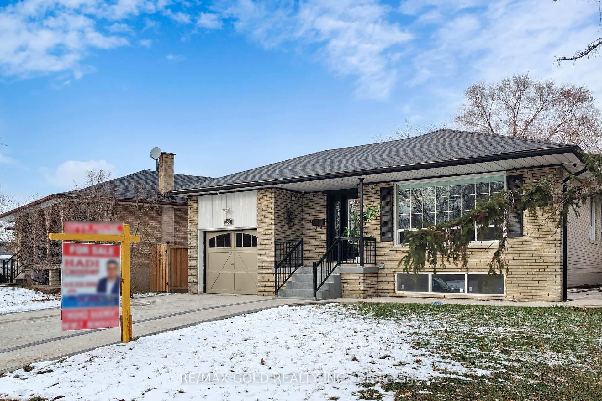 189 Kingsview Boulevard, Etobicoke (Kingsview Village / Humber Heights), ON M9R 1V7 - Photo 1