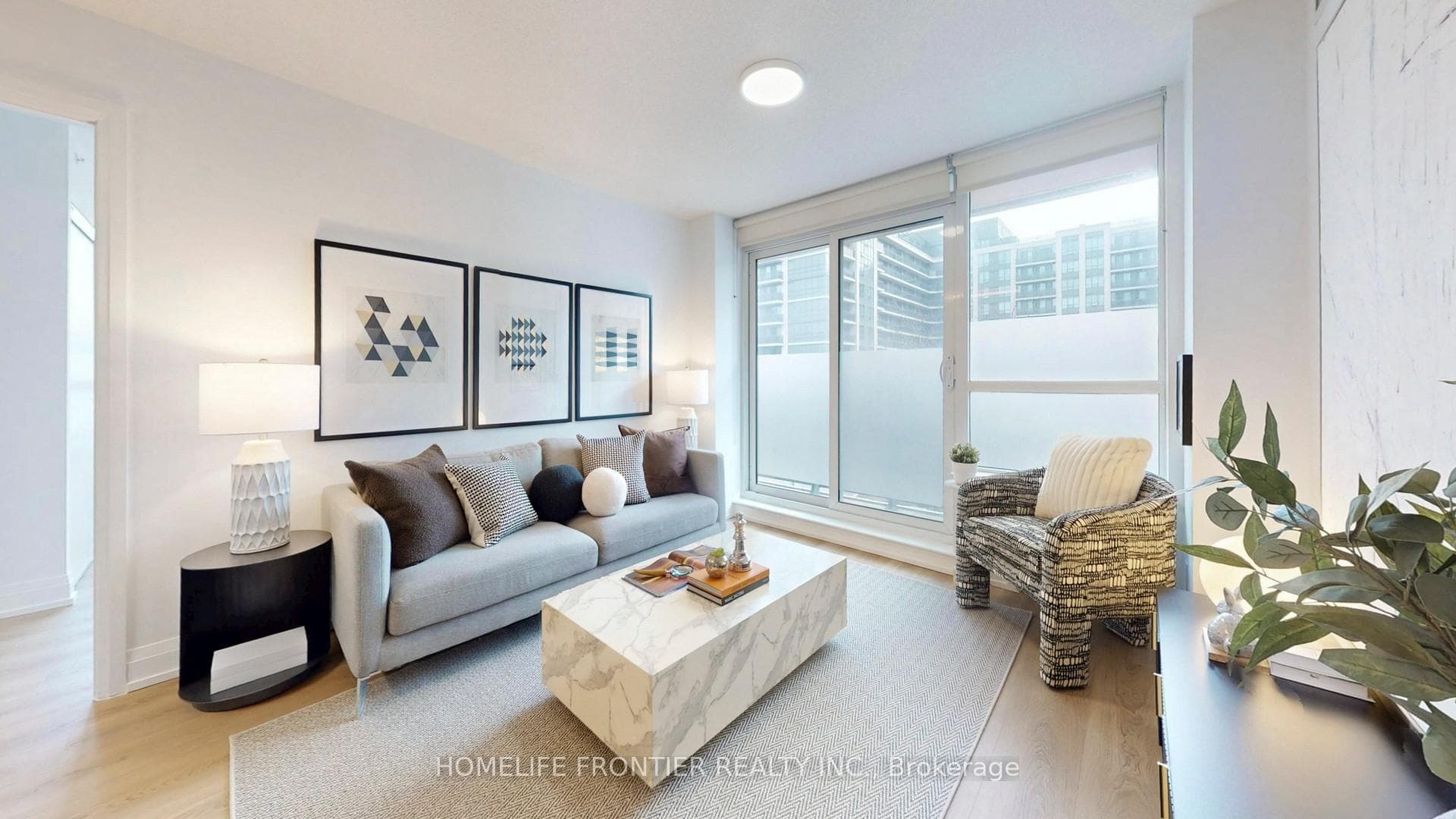 370 Highway 7 N/A Unit 223, Richmond Hill, ON L4B 0C4 - Photo 1