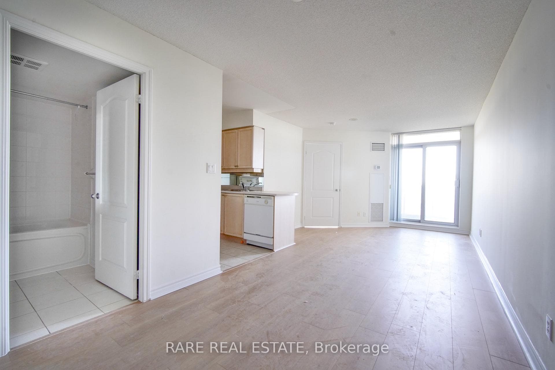 3 Rean Drive Unit 1306, Hillcrest Village / Bayview Village, ON M2K 3C2 - Photo 1