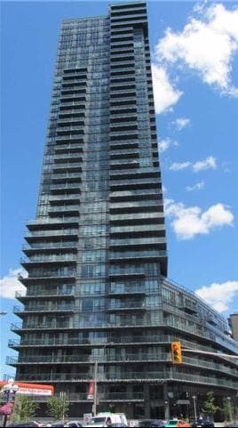825 Church Street Unit 3707, Rosedale / Moore Park, ON M4W 3Z4 - Photo 1