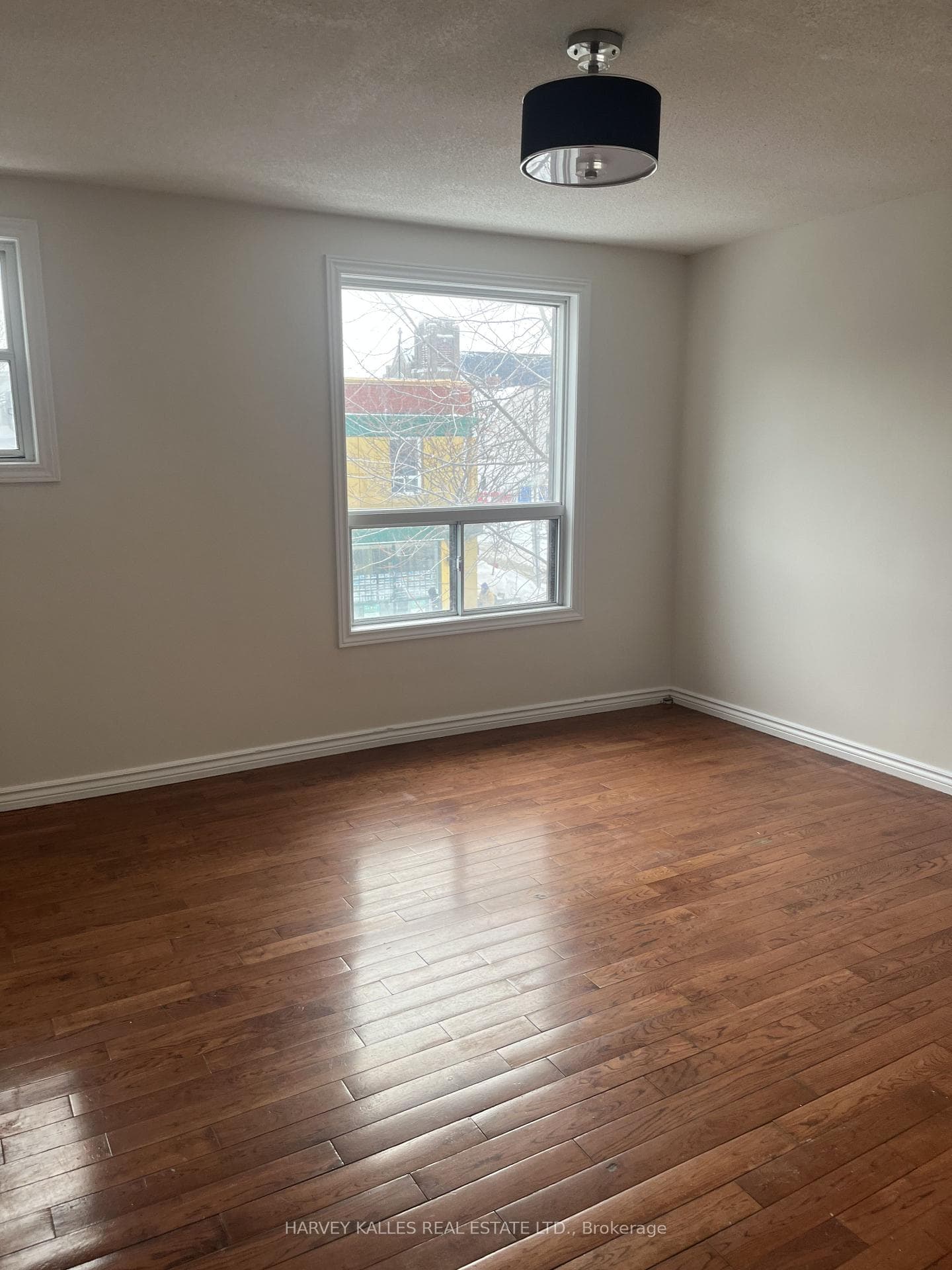 916 Bloor Street Unit Upper, Bloor West Village / Swansea, ON M6H 1L1 - Photo 1