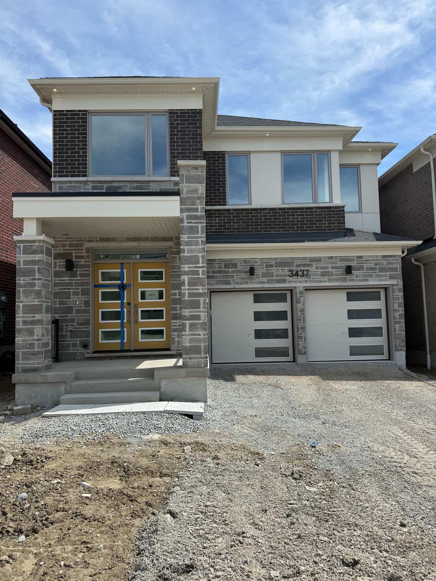 3437 Deepglade Path Unit Main and 2nd floor, Pickering