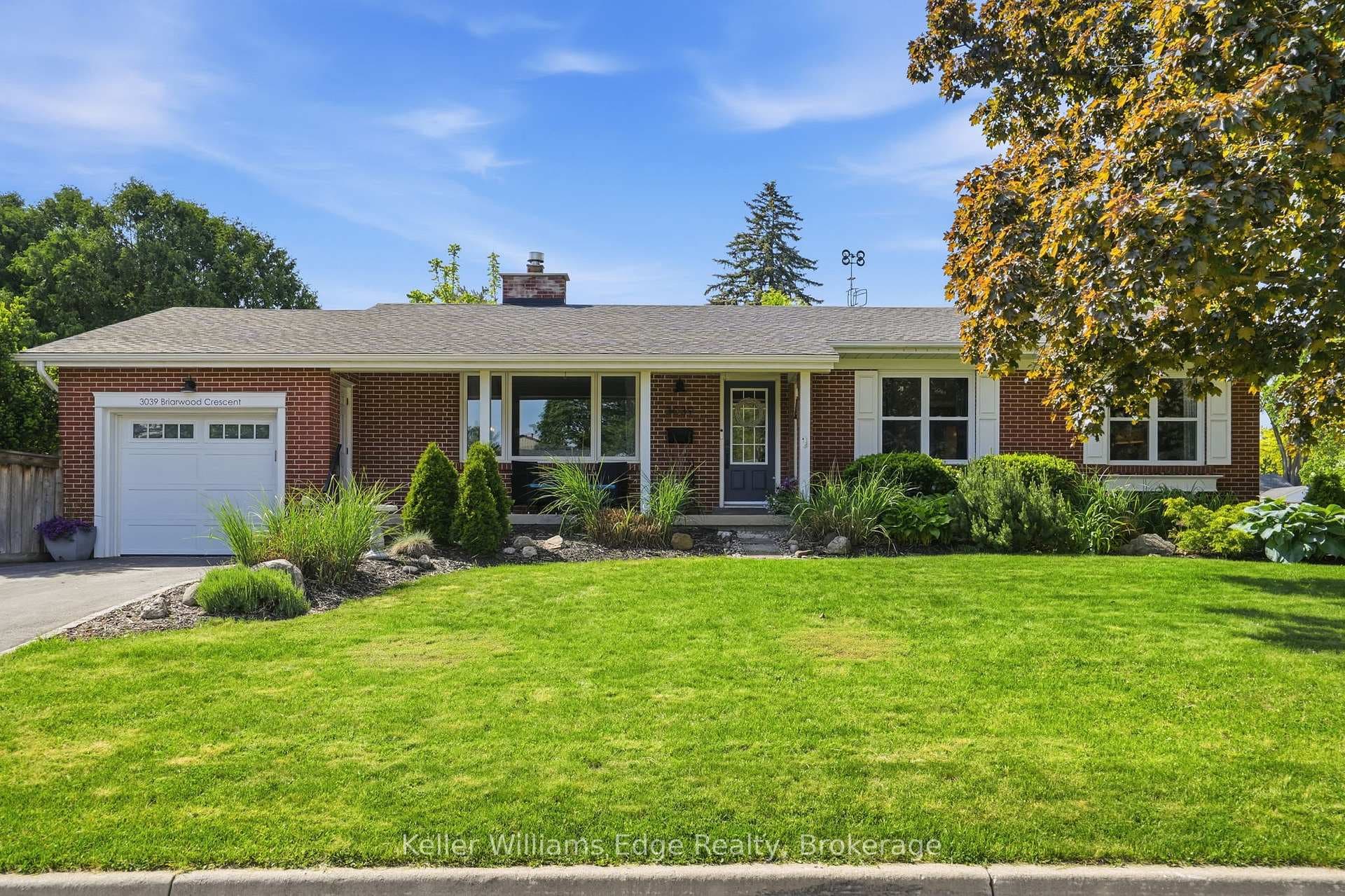 3039 Briarwood Crescent, Burlington, ON L7N 2J9 - Photo 1