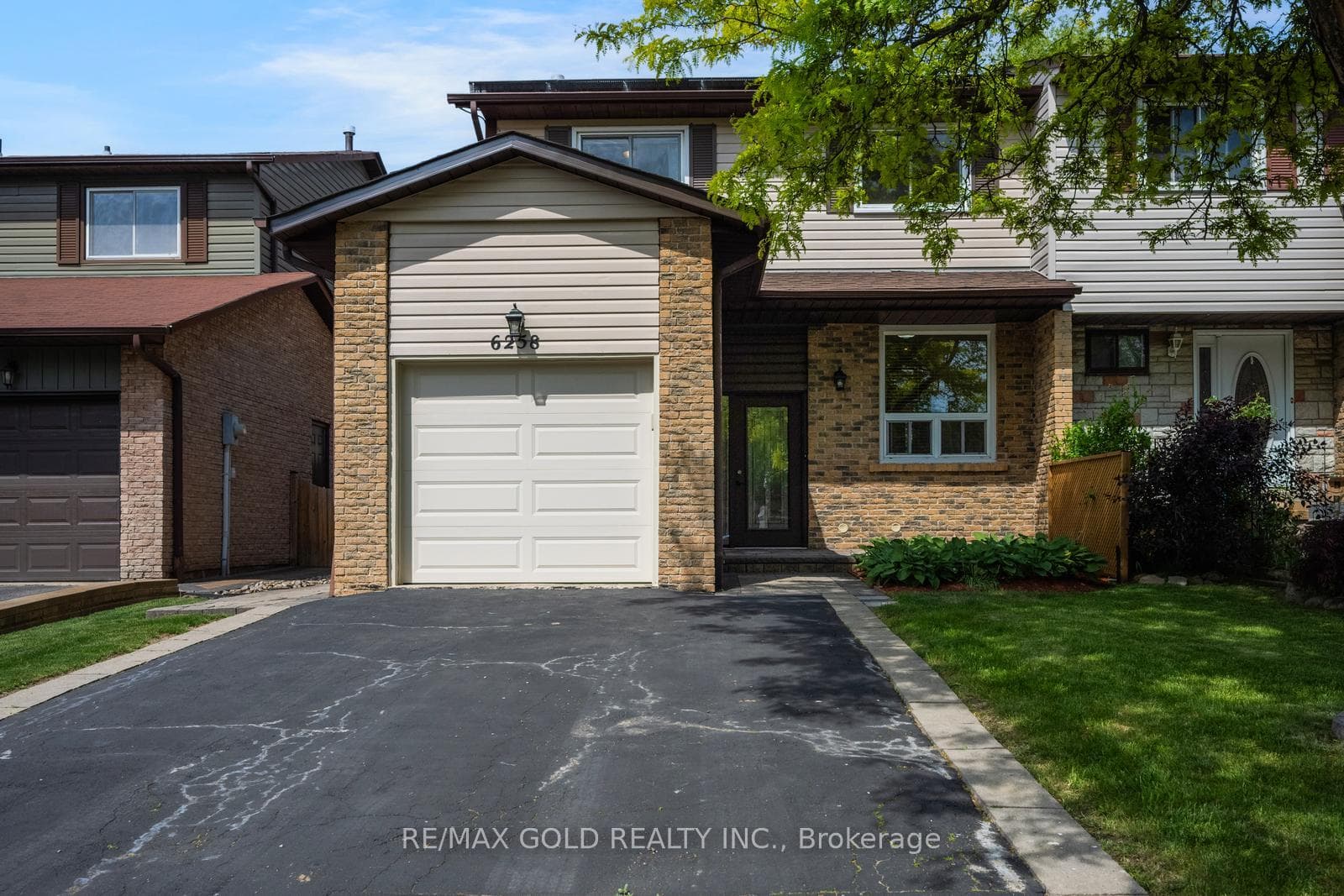 6258 Atherly Crescent, Mississauga, ON L5N 2J2 - Photo 1