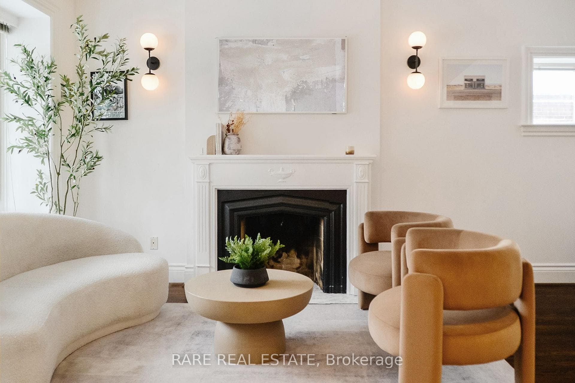 33 Red Deer Avenue, Birch Cliff / Cliffside, ON M1N 2Z1 - Photo 1