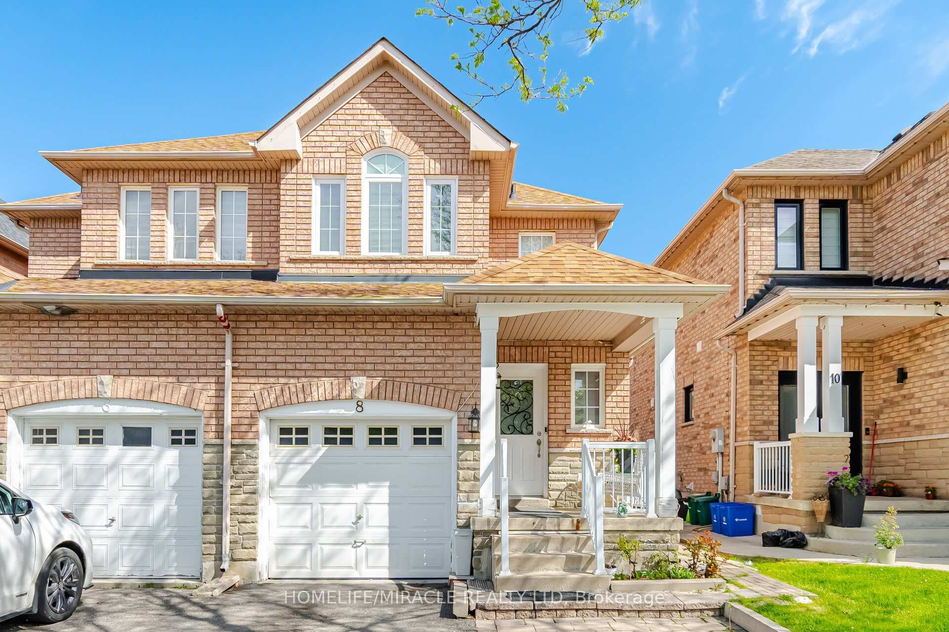 8 Nasir Crescent, Vaughan