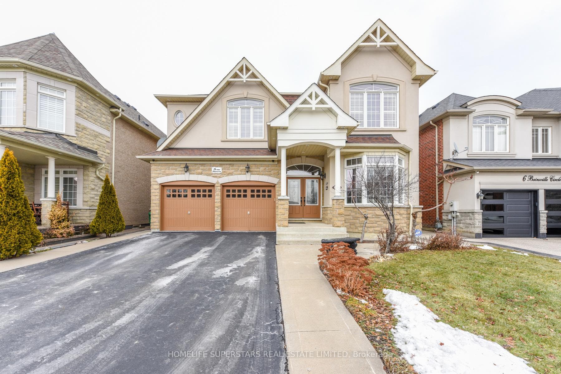 8 Bainsville Circle, Brampton, ON L6P 3A5 - Photo 1