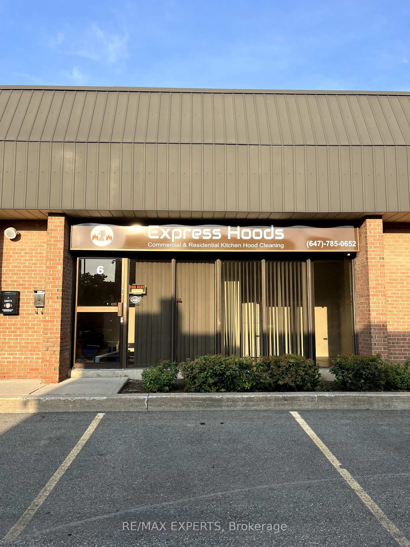 14 Steinway Boulevard Unit 6, Etobicoke (West Mall / Rexdale), ON M9W 6M6 - Photo 1