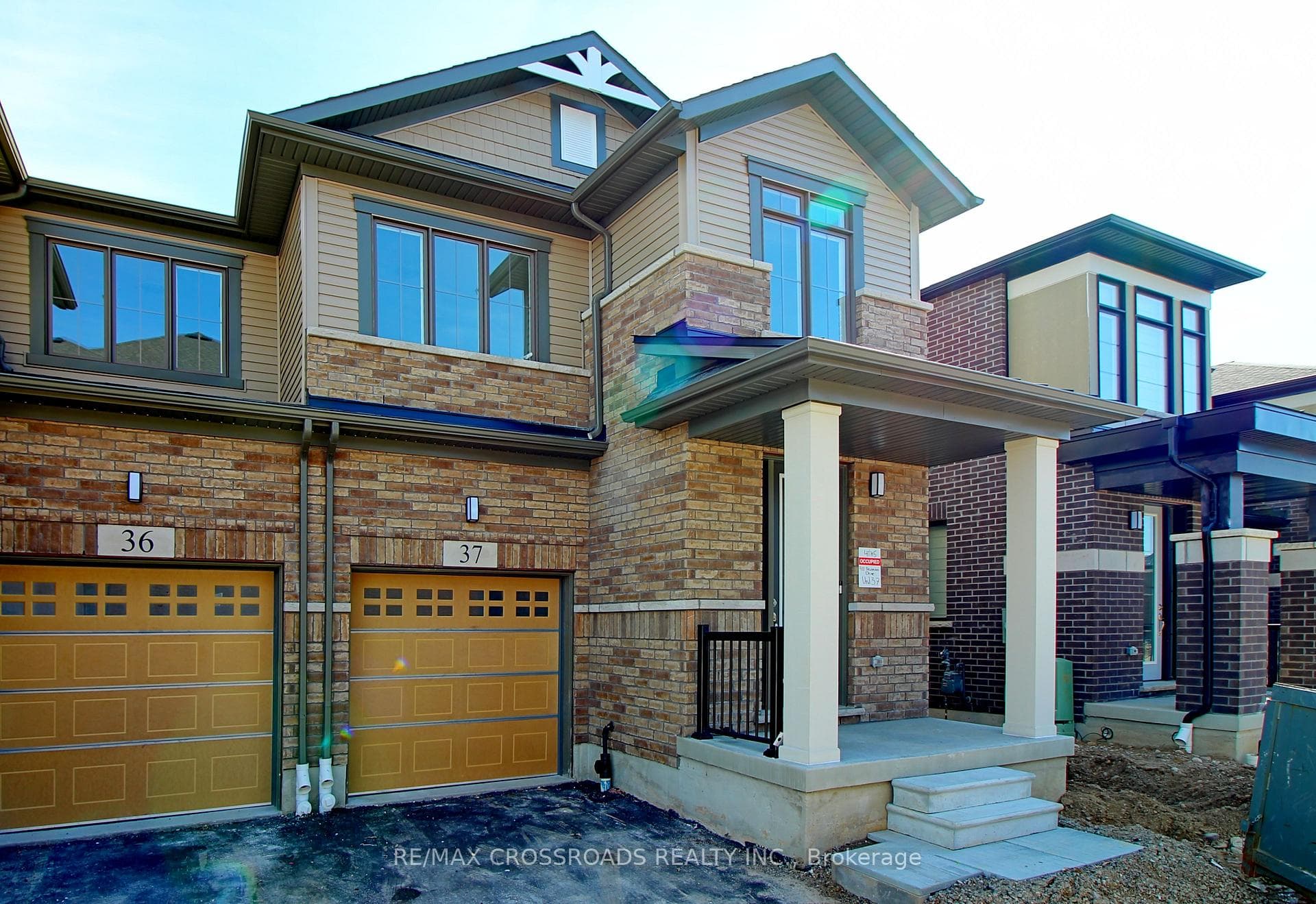 400 Newman Drive Unit 37, Cambridge, ON N1S 0E8 - Photo 1