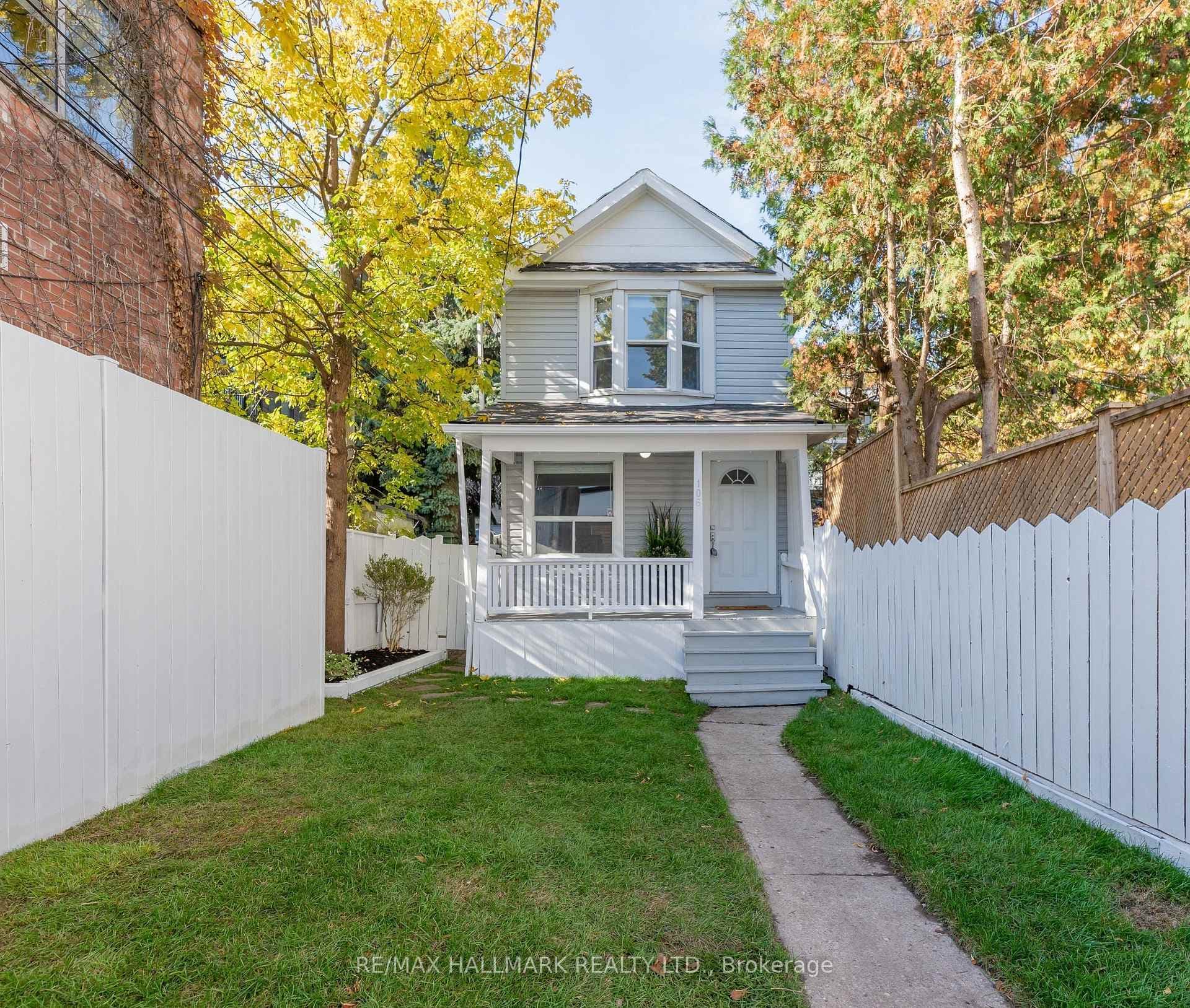 106 Willow Avenue, The Beaches / Upper Beaches, ON M4E 3K3 - Photo 1