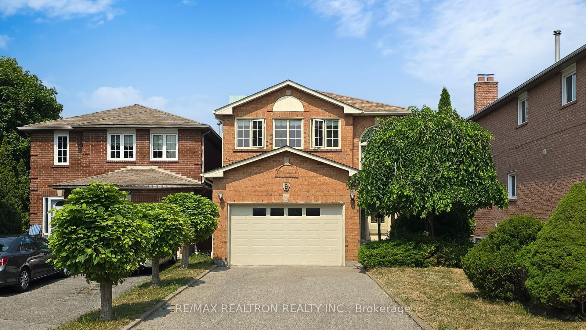9 Cranston Manor Court, Scarborough Town Centre, ON M1J 3M7 - Photo 1