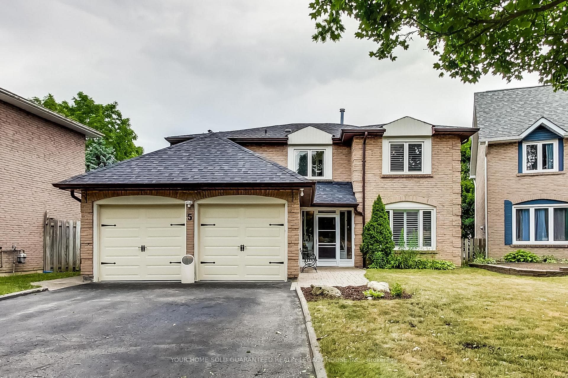 5 Michelle Court, Whitby, ON L1N 6Z1 - Photo 1