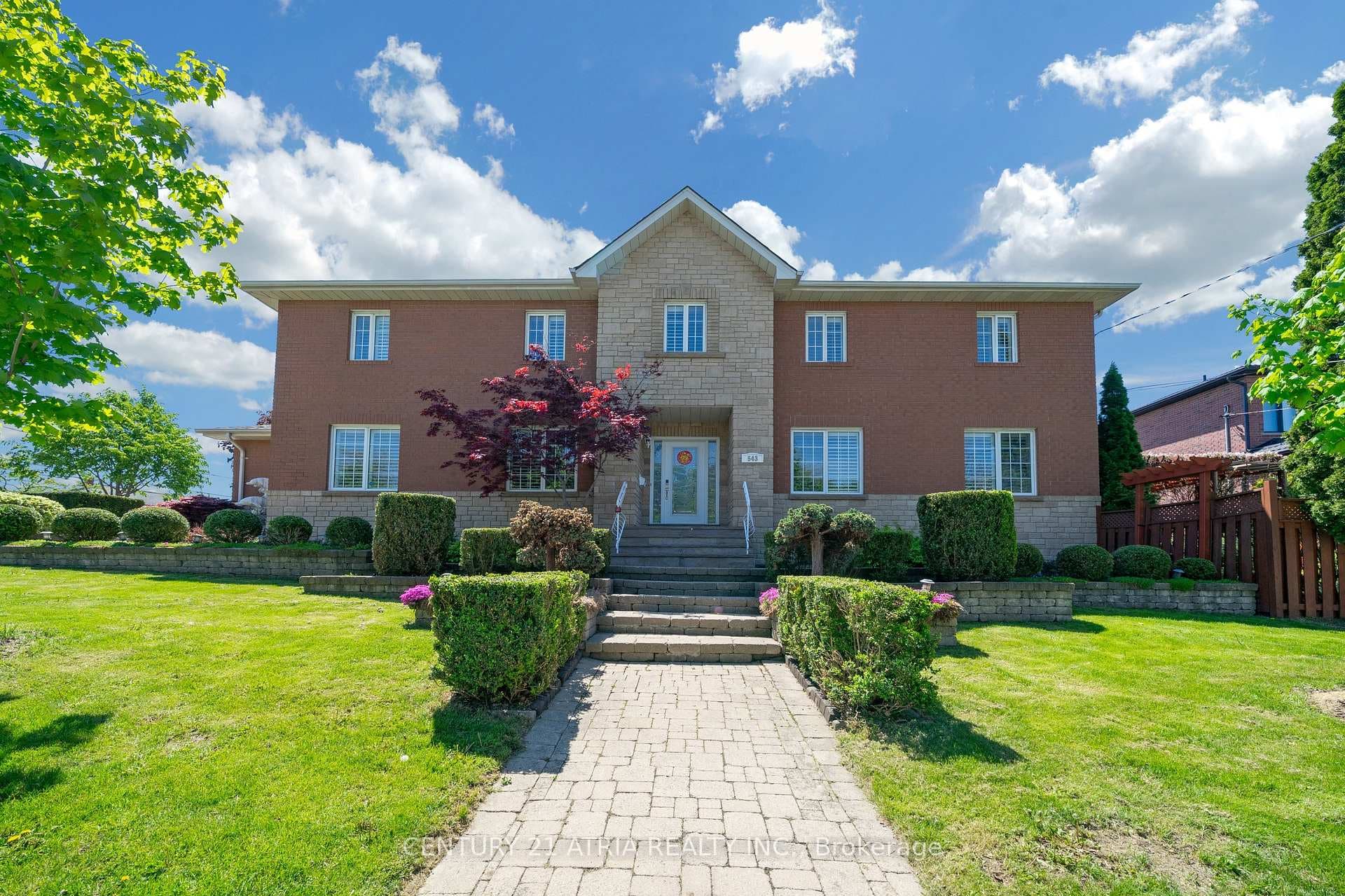 543 Queens Drive, York / Weston, ON M6L 1M9 - Photo 1