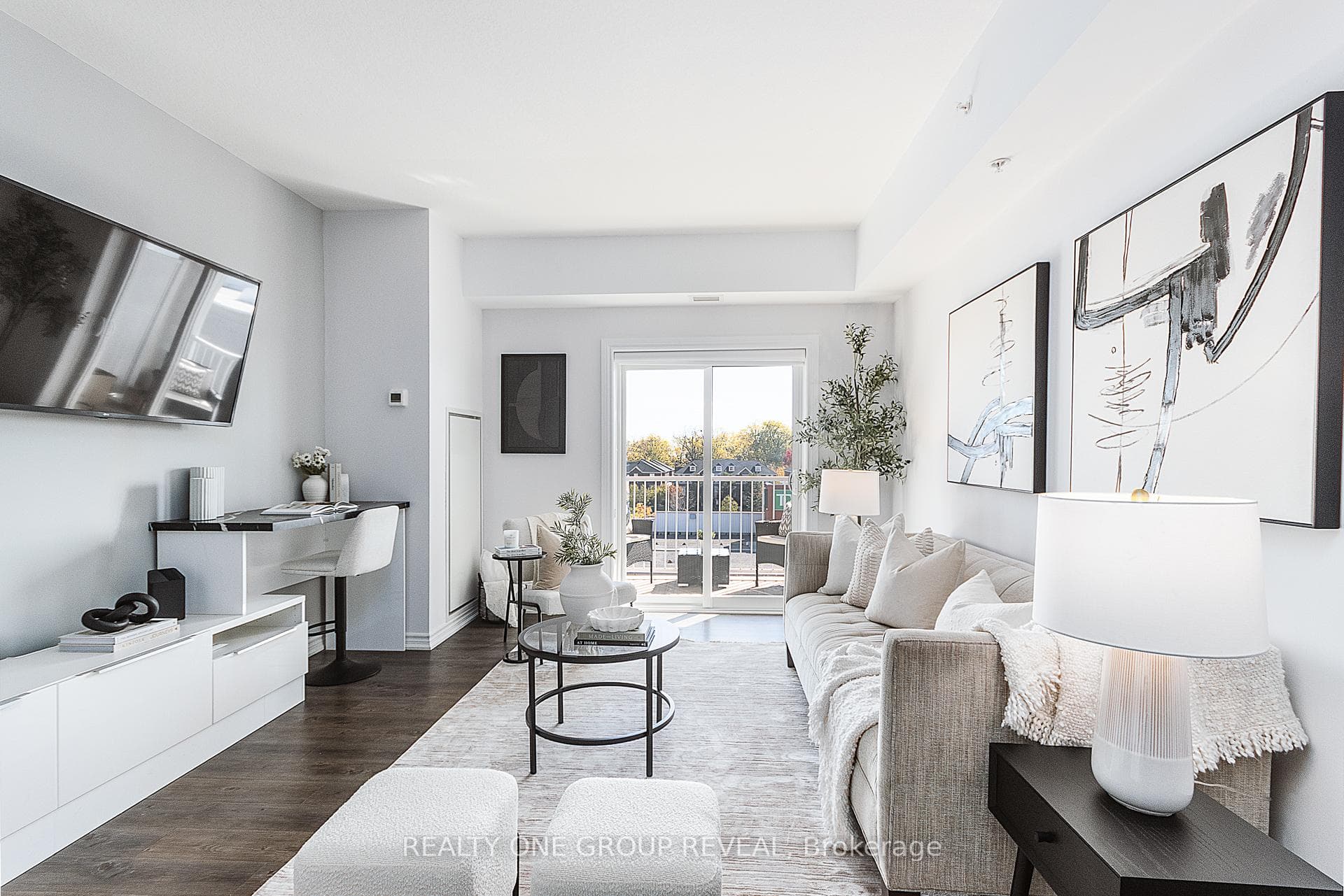 290 Liberty Street Unit 417, Clarington, ON L1C 0V5 - Photo 1