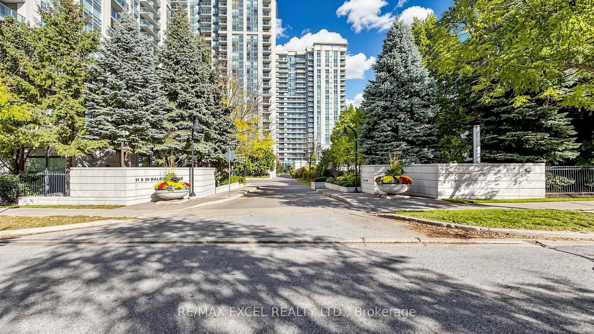 35 Bales Avenue Unit 916, Willowdale / Newtonbrook, ON M2N 7L7 - Photo 1