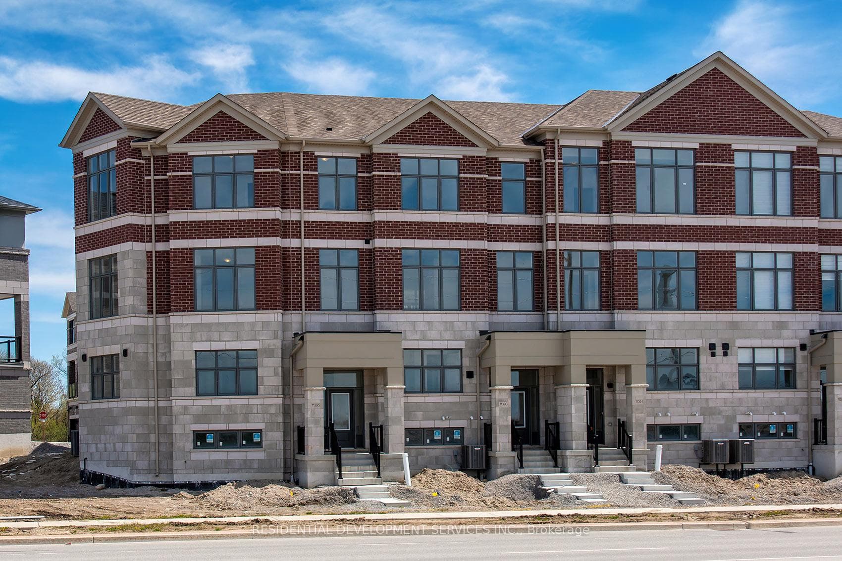 11393 Leslie Street, Richmond Hill
