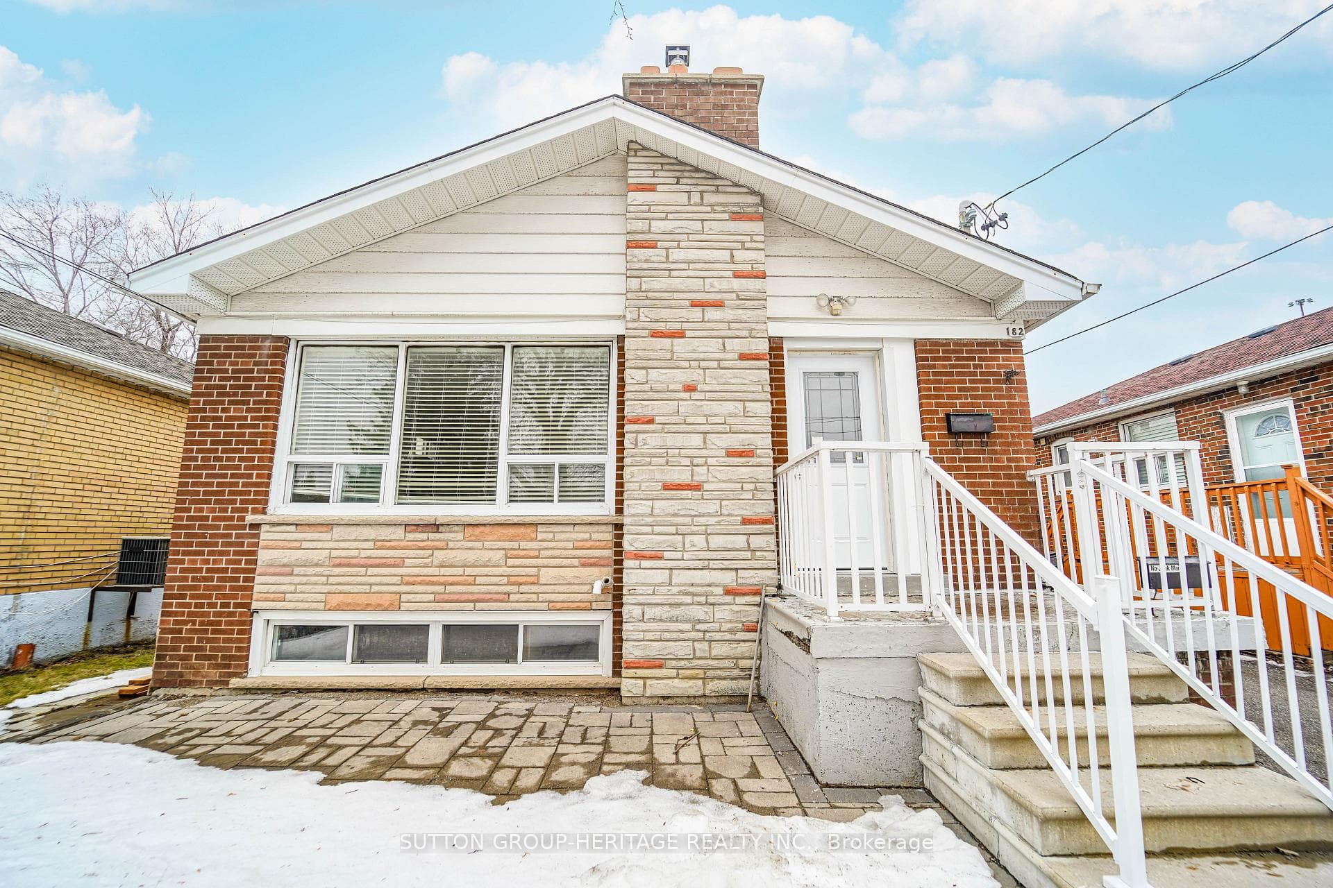 182 Crocus Drive, Dorset Park / Kennedy Park, ON M1R 4T7 - Photo 1