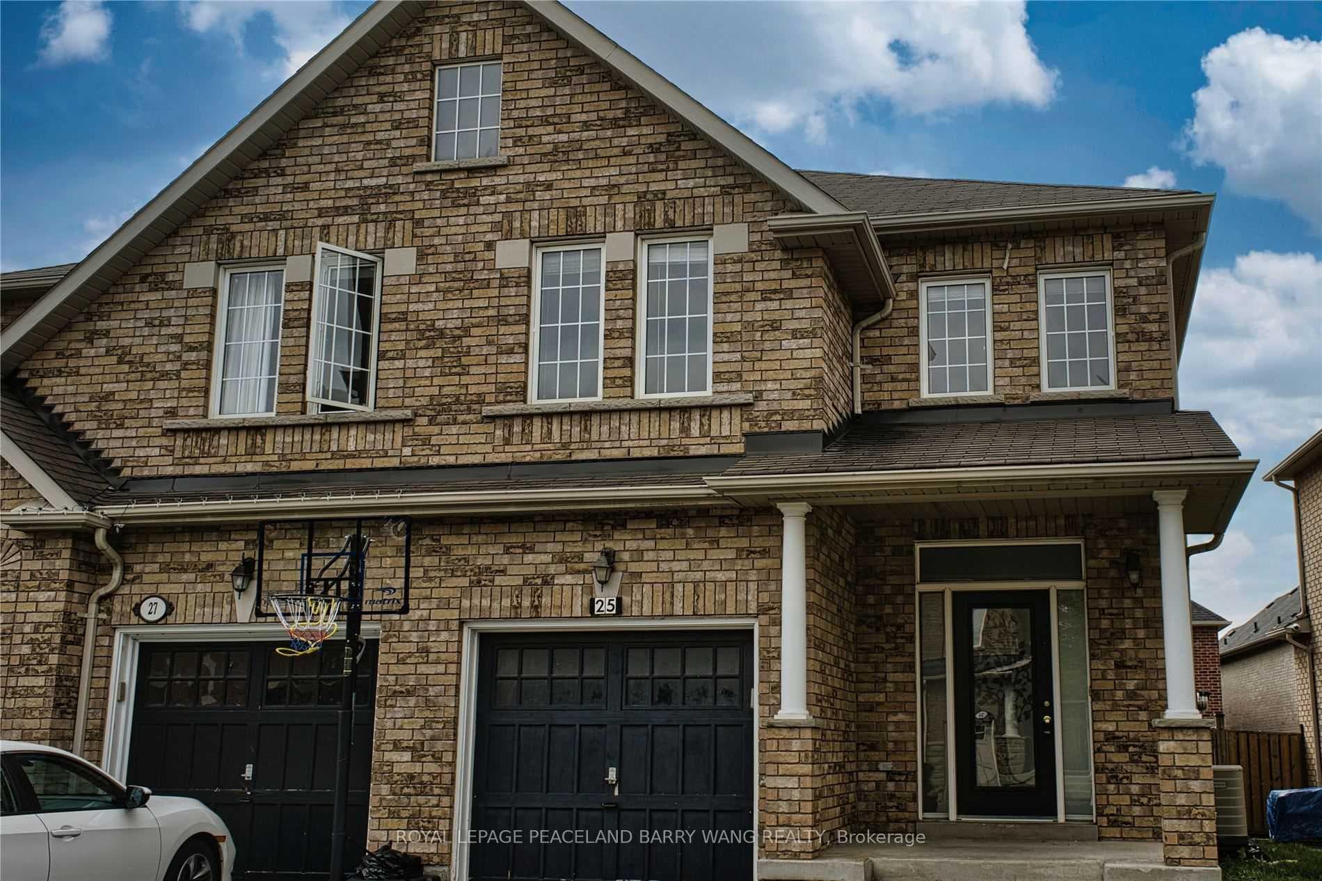 25 Brahm Court Unit Upper, Vaughan