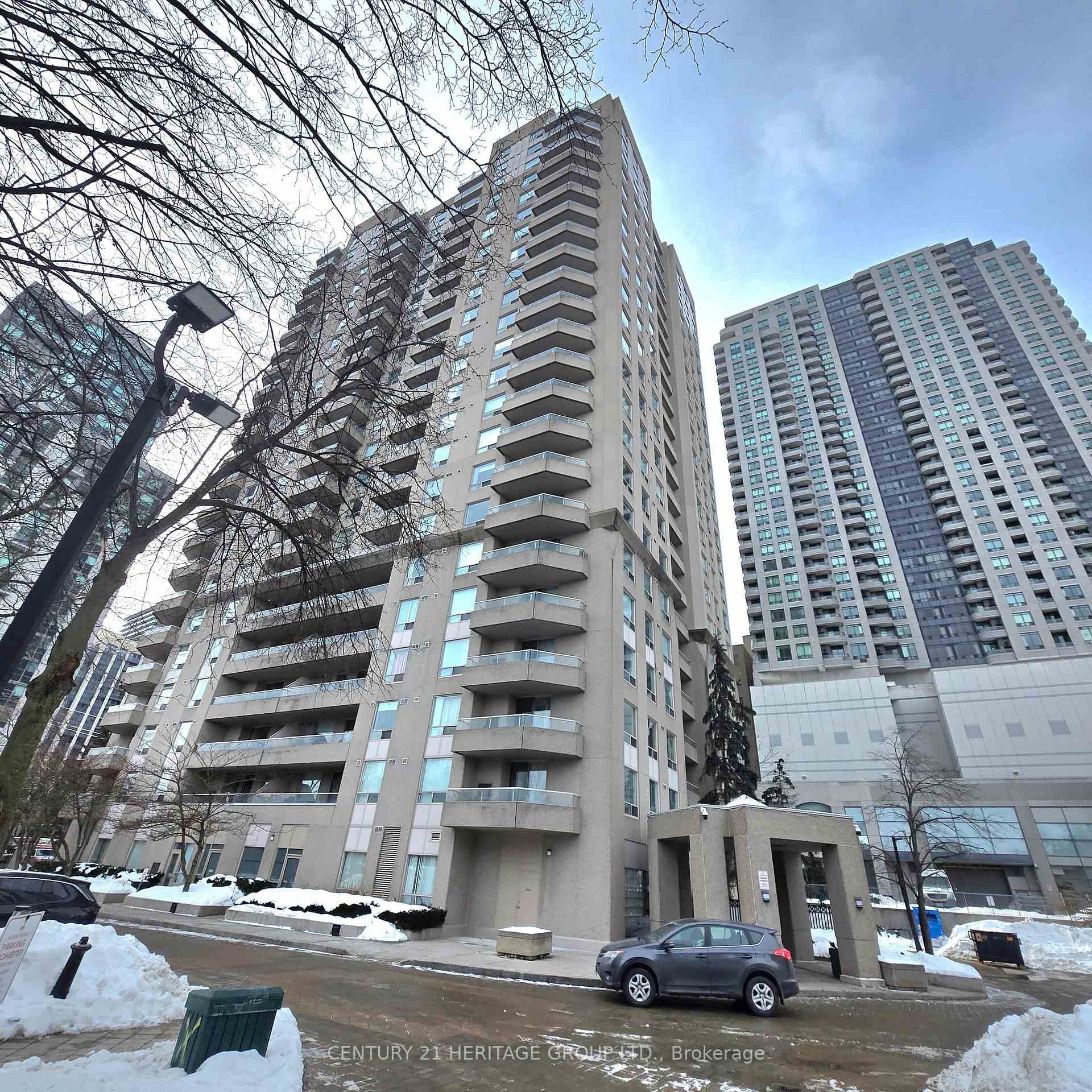 18 Hillcrest Avenue Unit 1403, Willowdale / Newtonbrook, ON M2N 6T5 - Photo 1