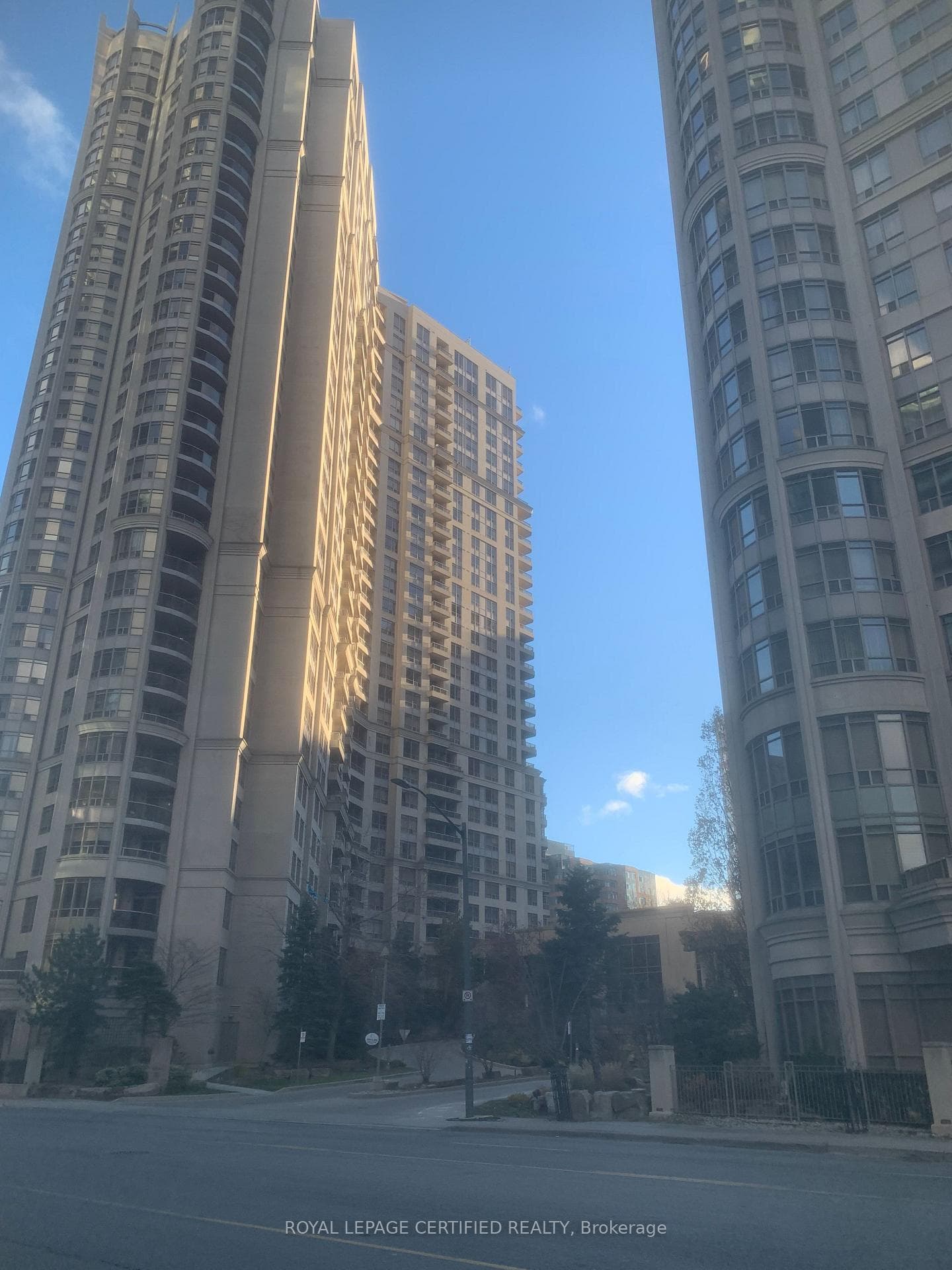 Welcome to Ovation One (South Tower)