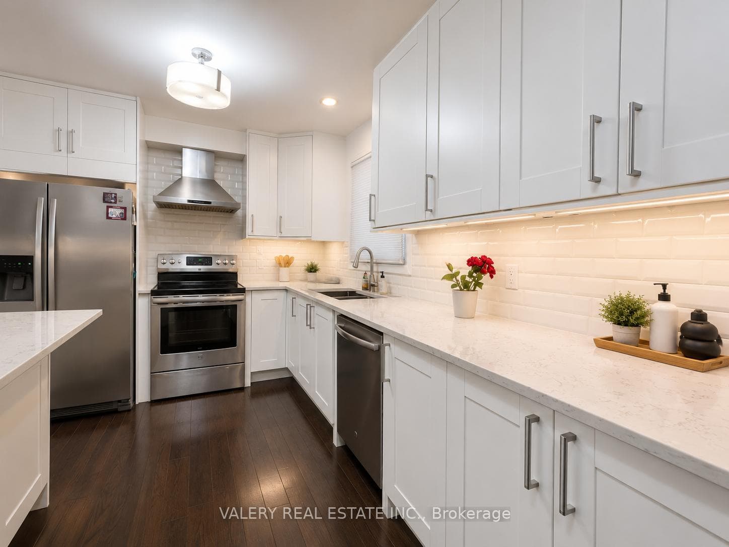 45 Hansen Road Unit 20, Brampton, ON L6V 3C5 - Photo 1