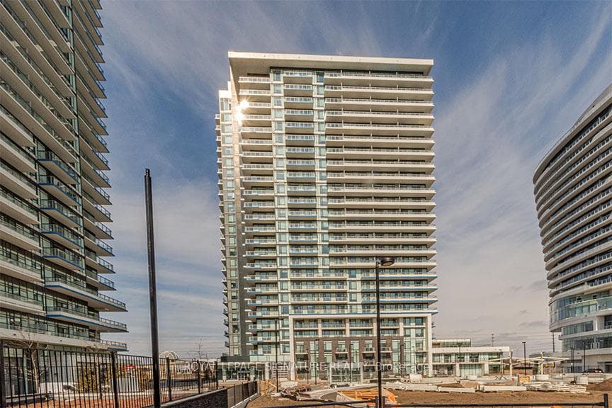 2550 Eglinton Avenue Unit 202, Mississauga, ON L5M 0Y2 - Photo 1
