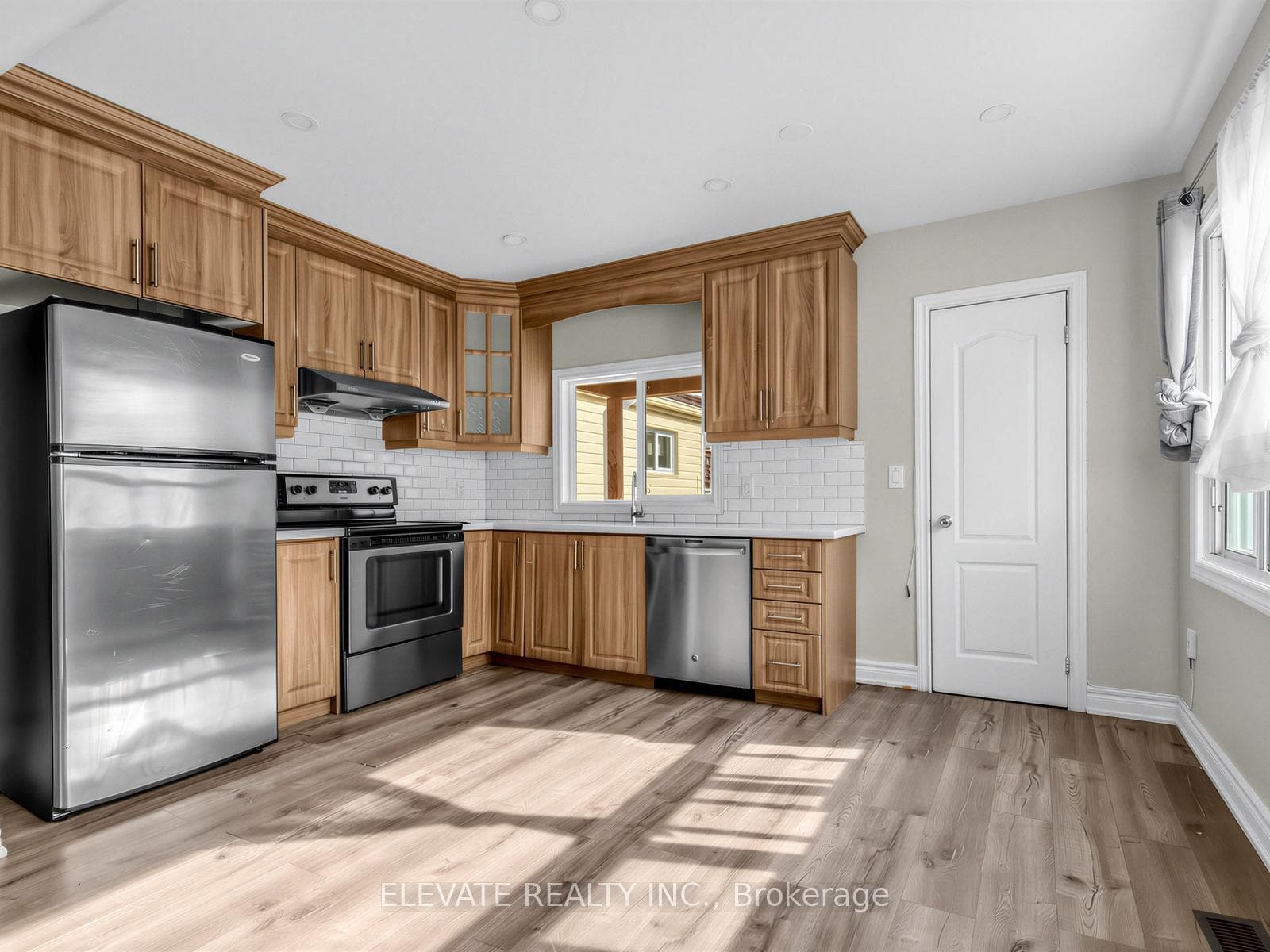 11 Rowntree Avenue, Toronto W03