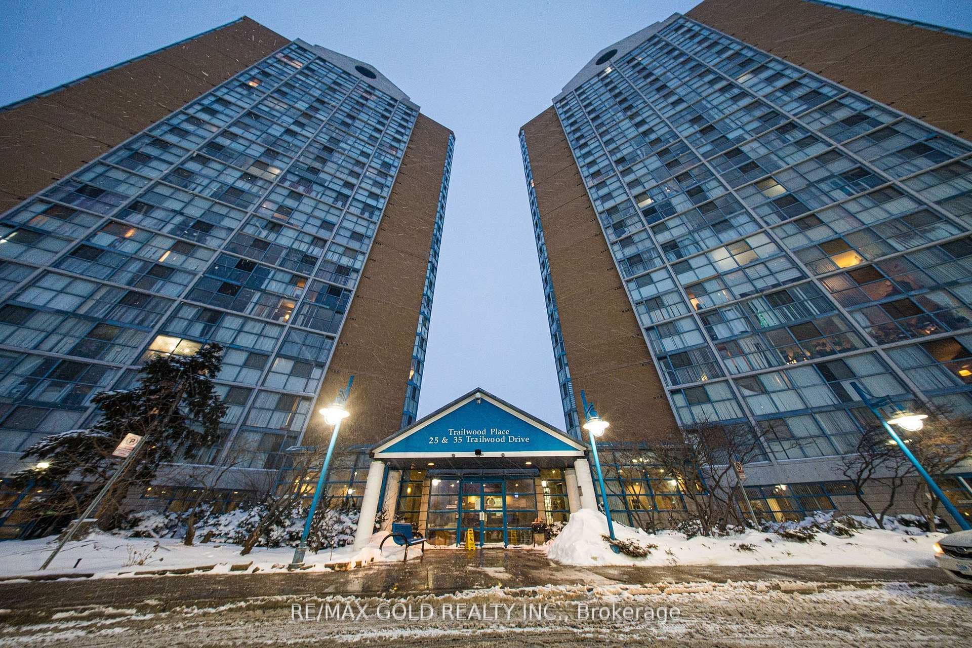 35 Trailwood Drive Unit 1112, Mississauga, ON L4Z 3L6 - Photo 1