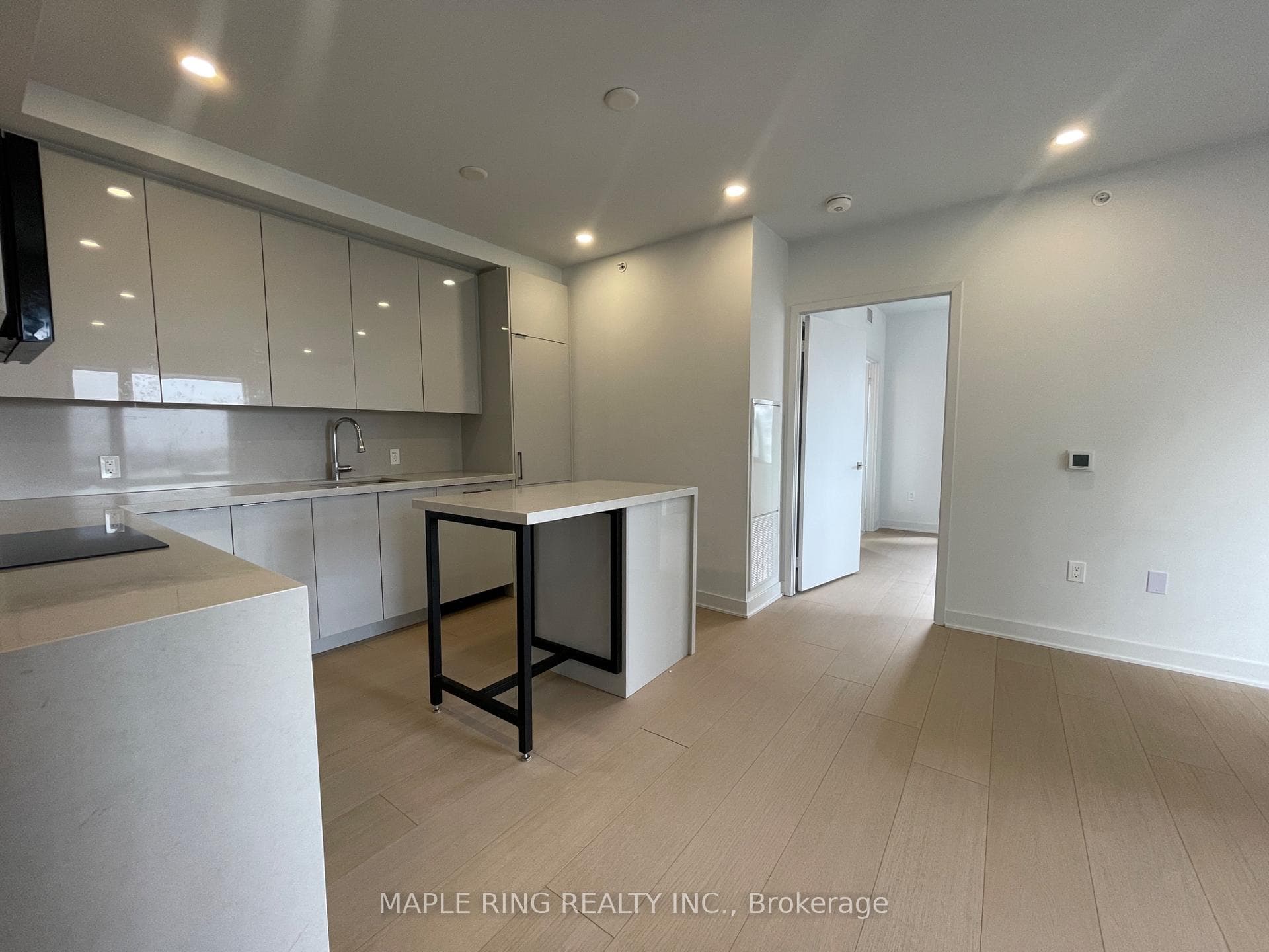 2920 Highway 7 Road Unit 505, Vaughan