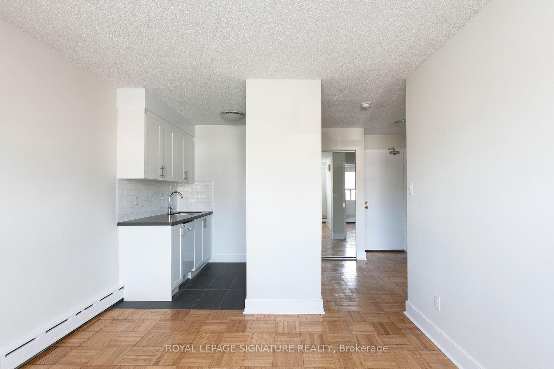 990 Avenue Road Unit 206, Forest Hill / Deer Park, ON M5P 2K8 - Photo 1