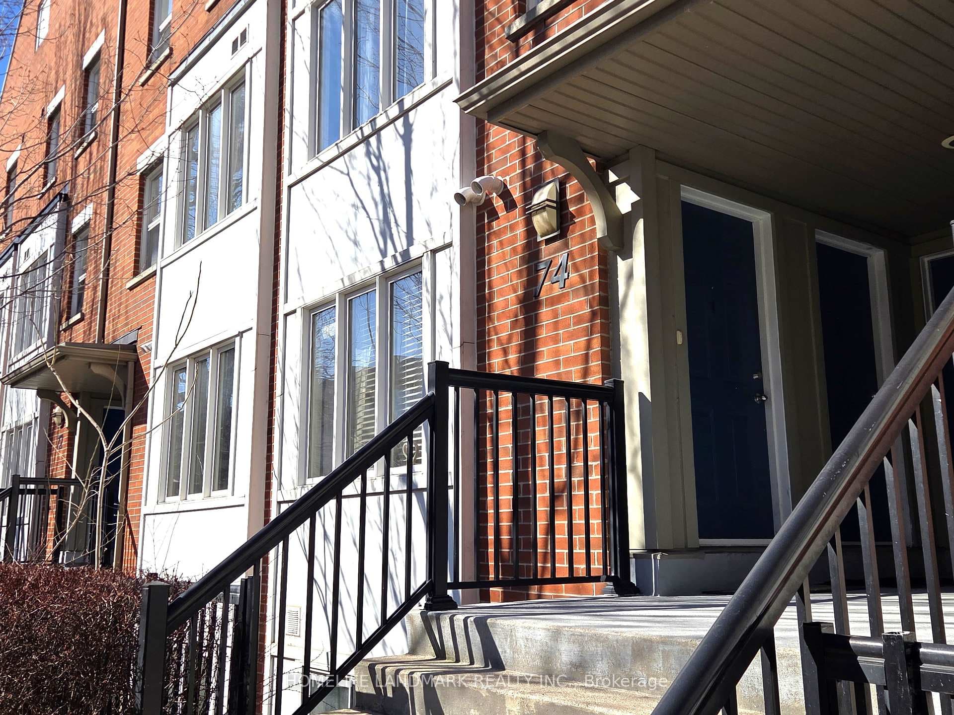 Welcome to 74 Munro Street #2