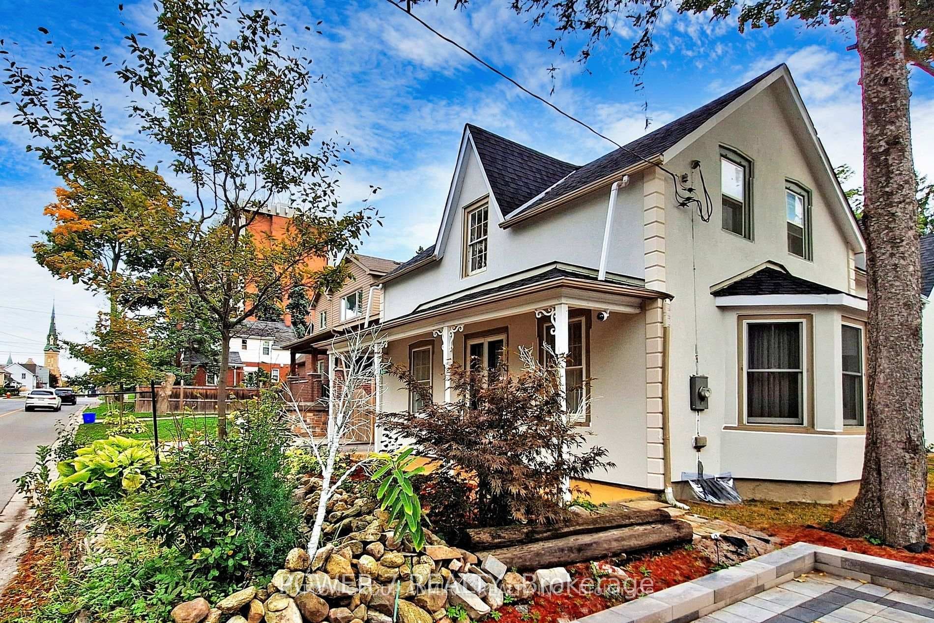 62 Centre Street, Richmond Hill, ON L4C 3P7 - Photo 1