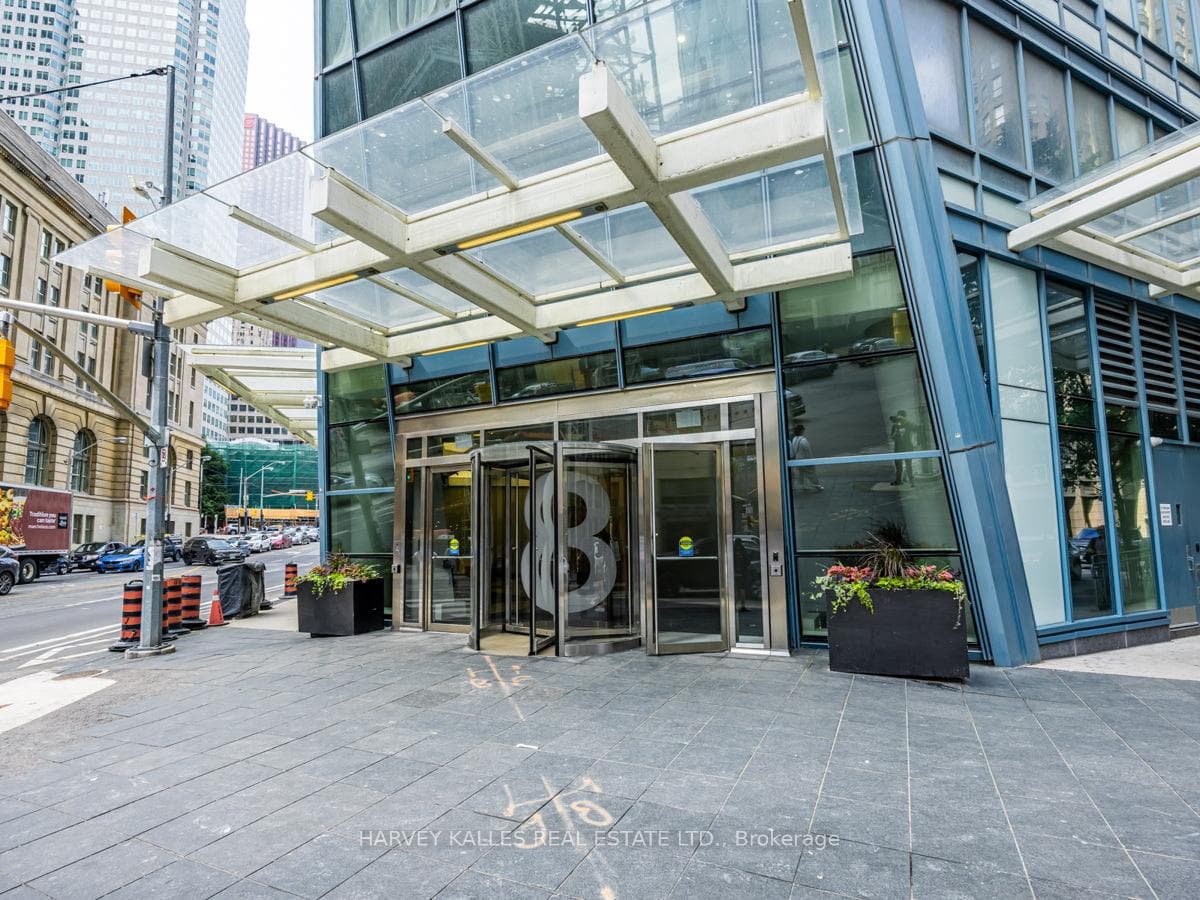8 The Esplanade N/A Unit 1205, Regent Park / Cabbagetown / St. James Town, ON M5E 0A6 - Photo 1